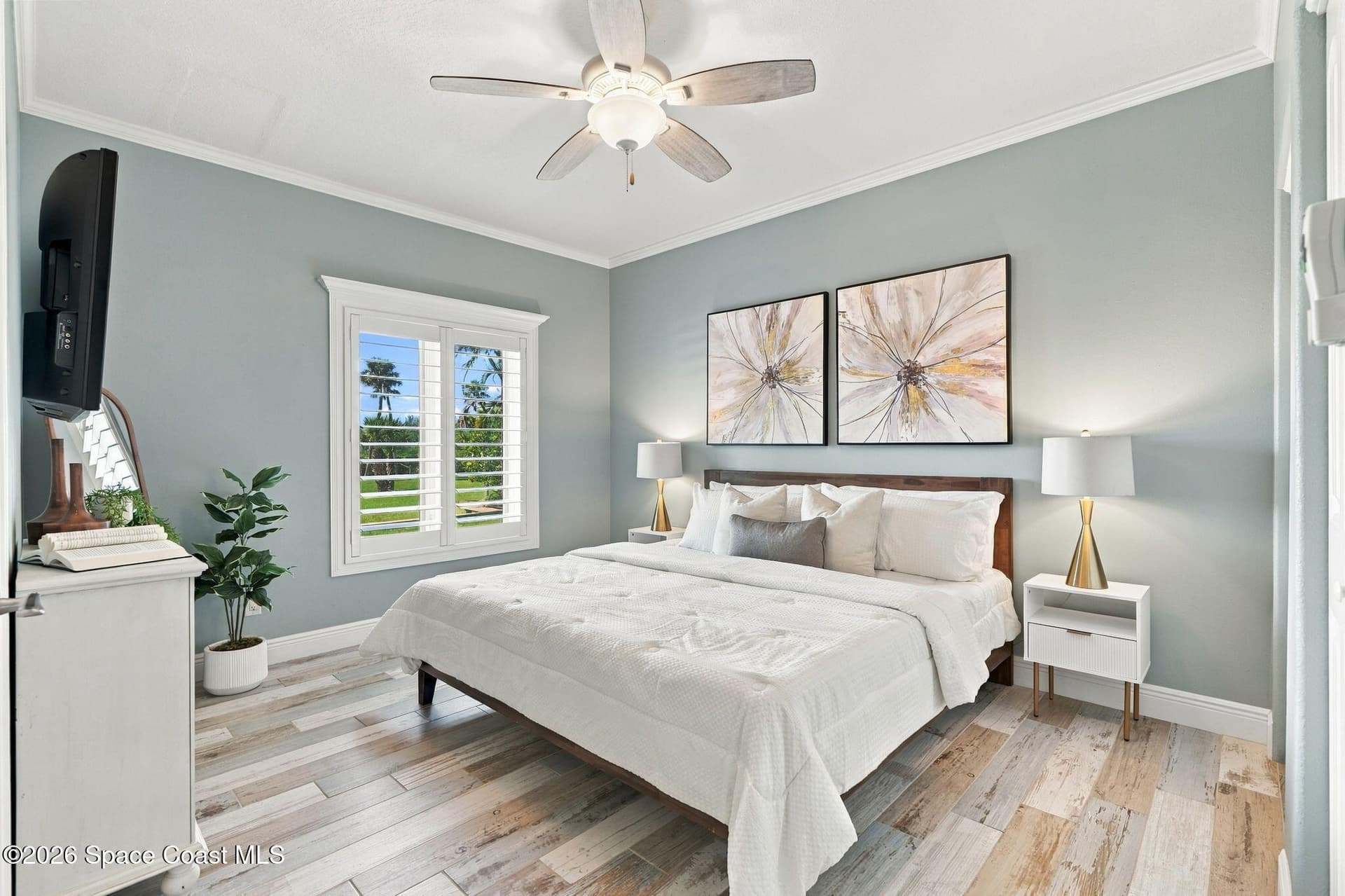 168 Bayshore Drive photo 9