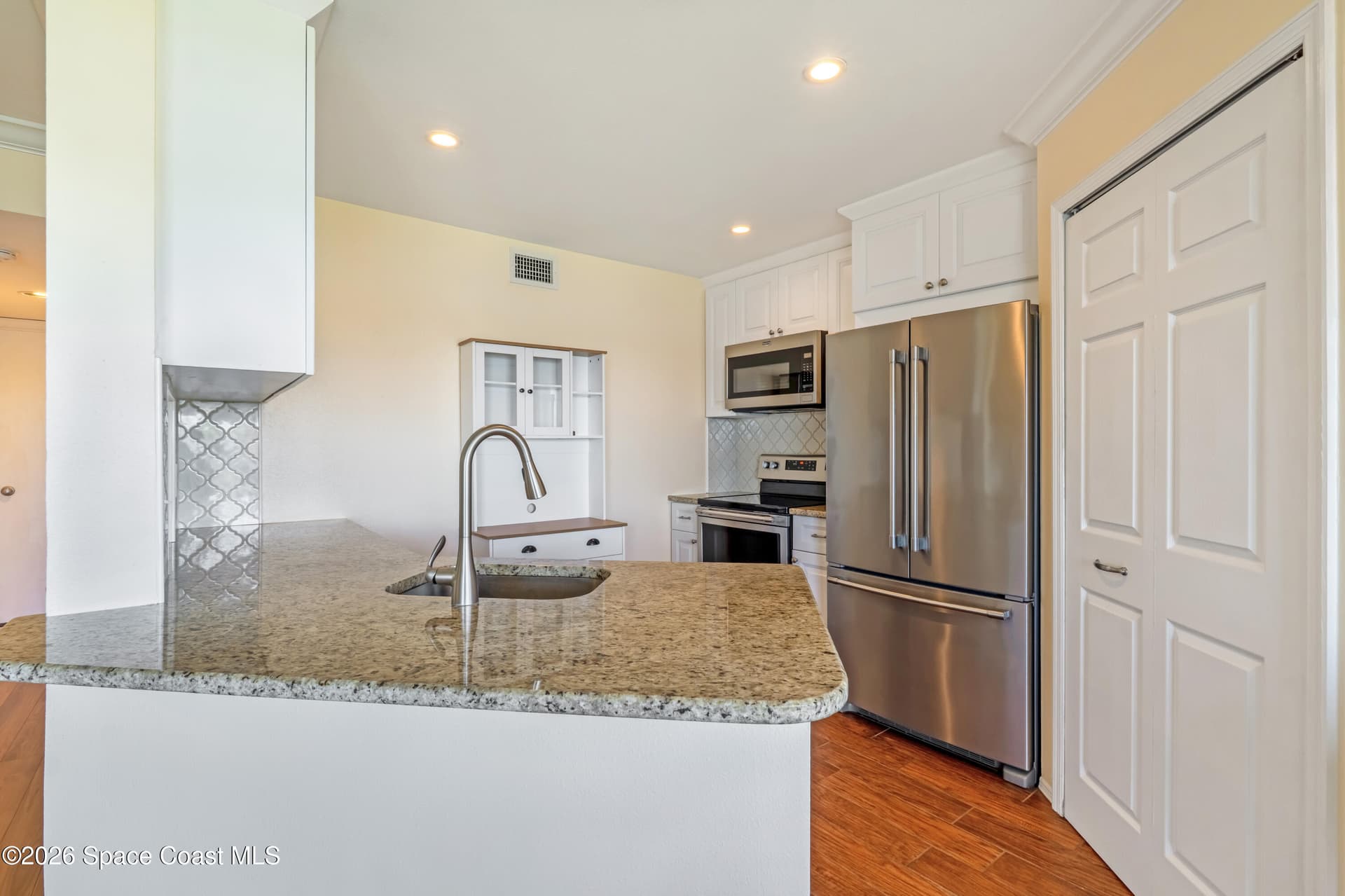 7460 N Highway 1 103 photo 12