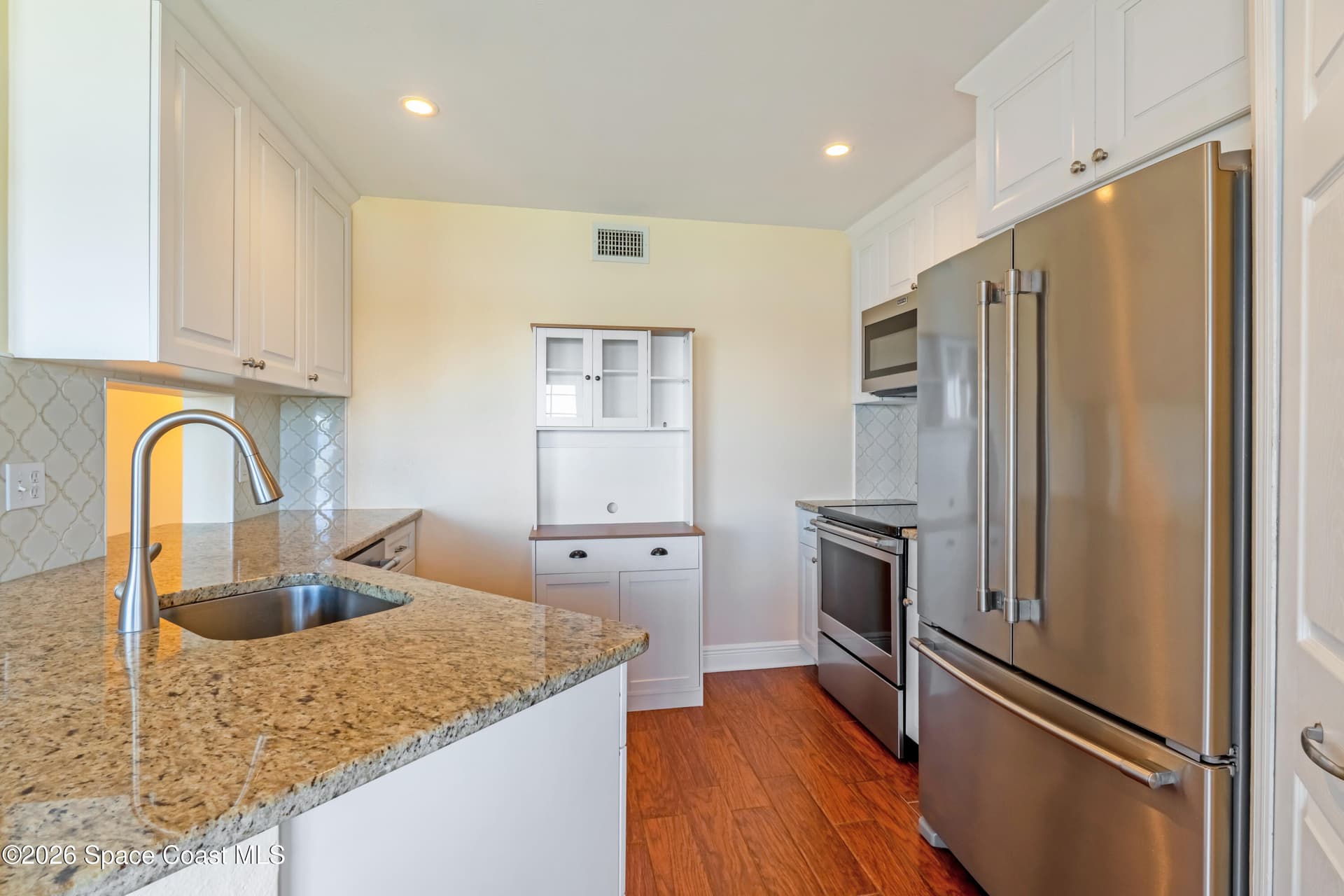 7460 N Highway 1 103 photo 13