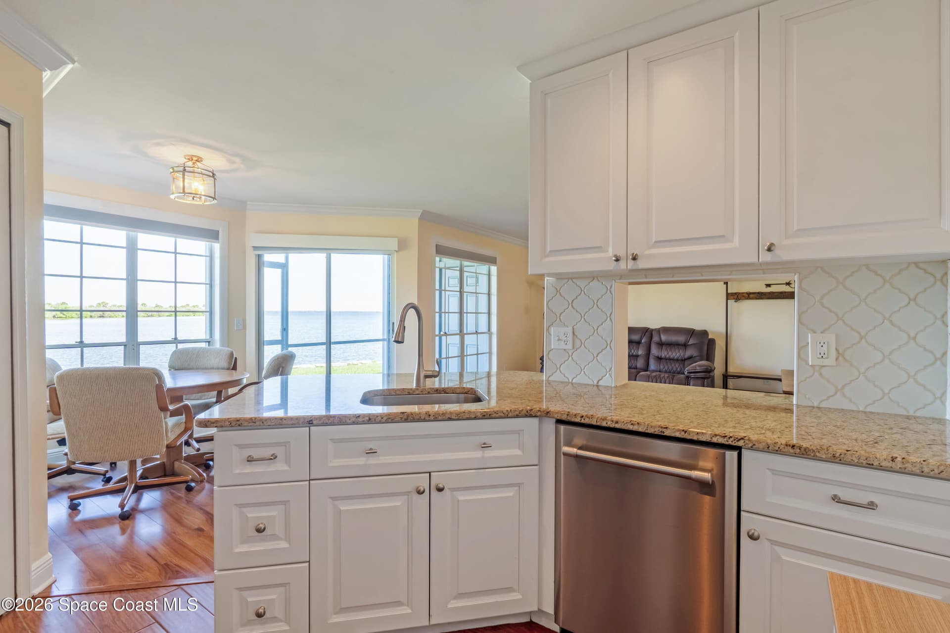 7460 N Highway 1 103 photo 15