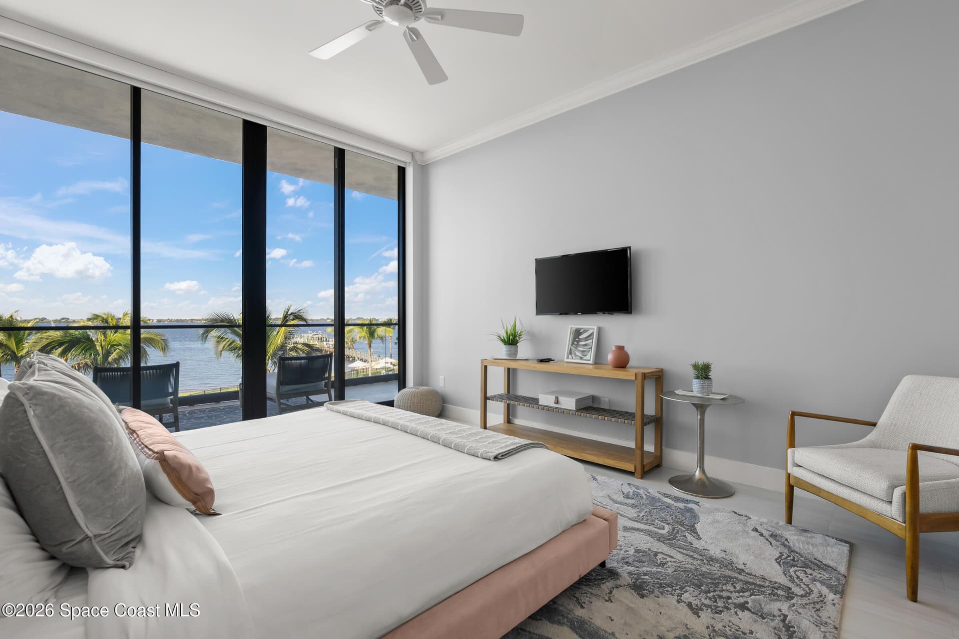 205 Strand Drive 305 photo 16