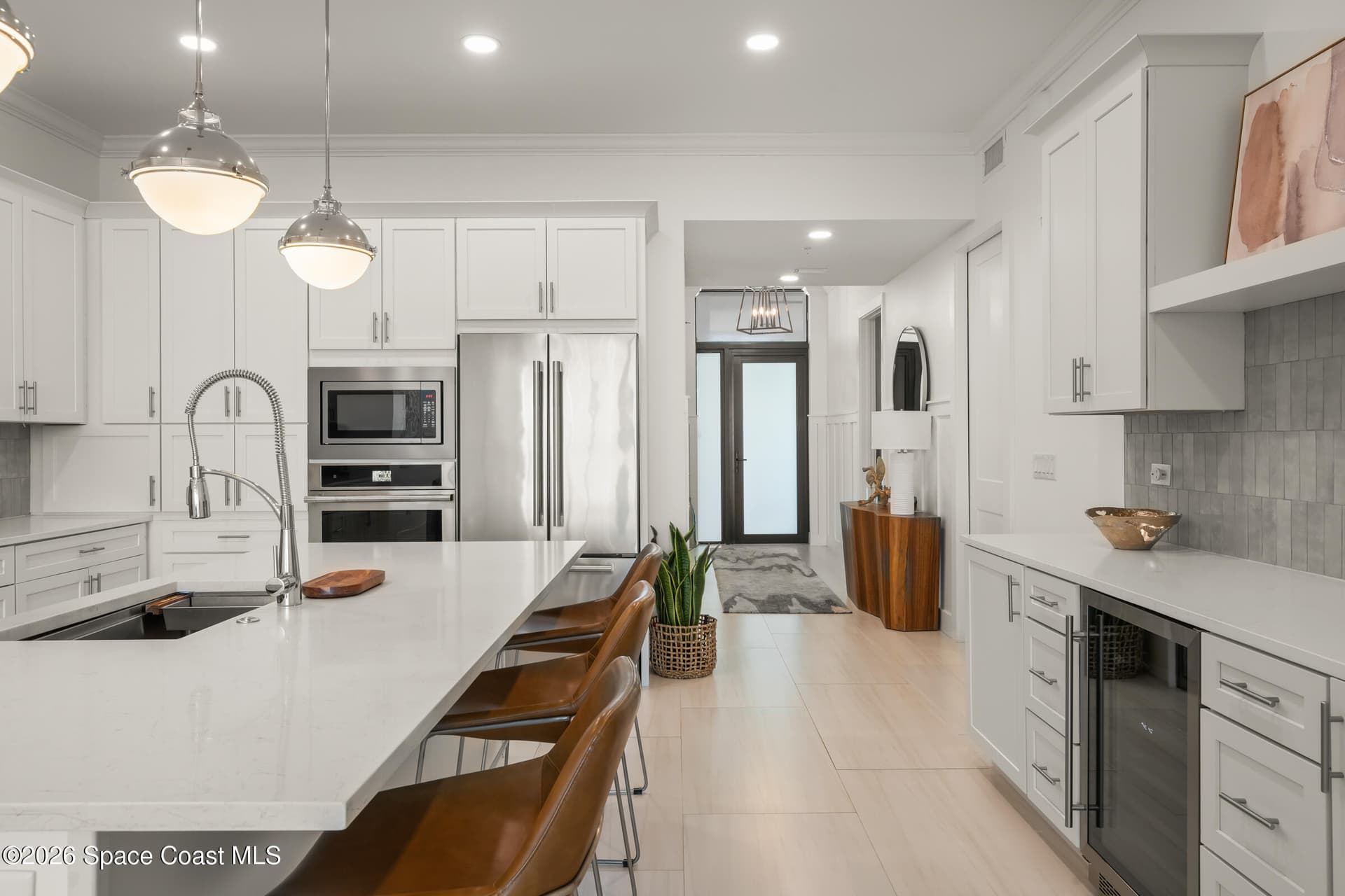 205 Strand Drive 305 photo 4