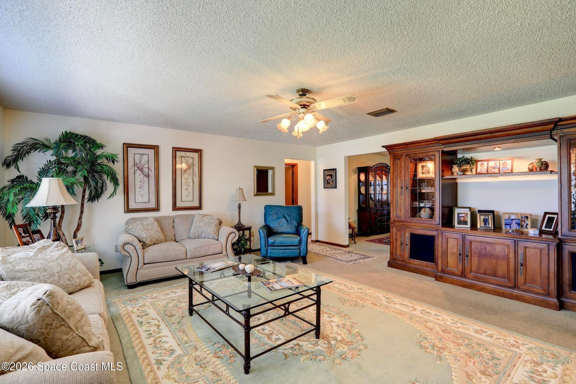 2297 Granville Street NE photo 12