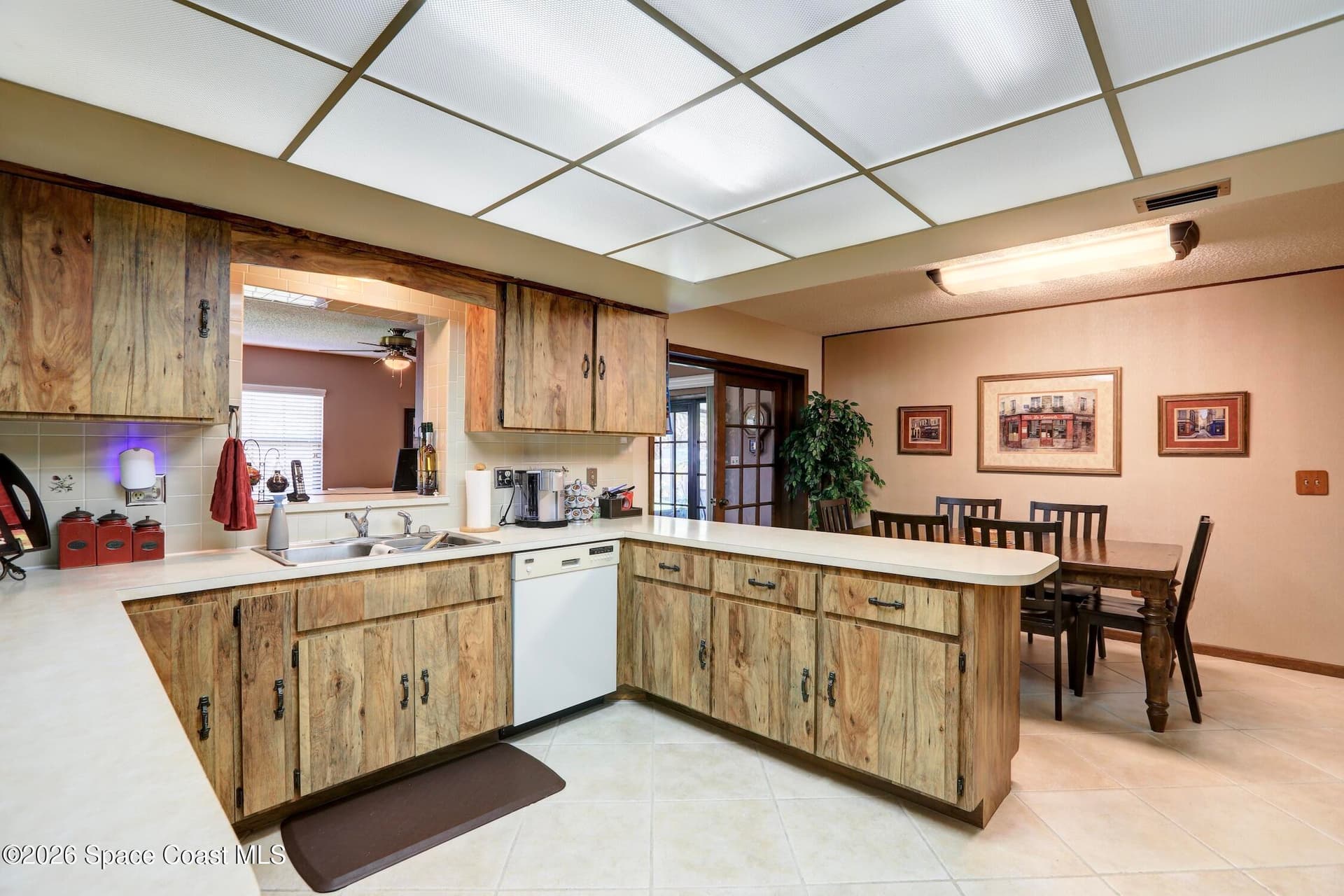 2297 Granville Street NE photo 19