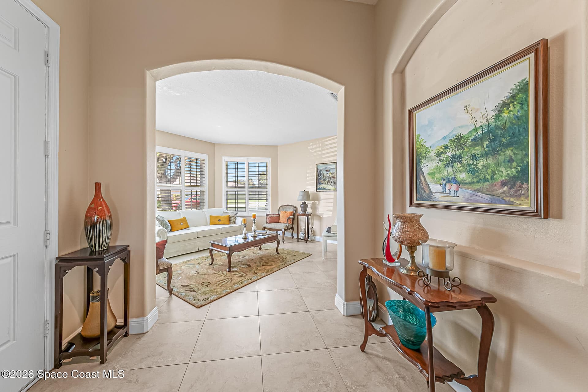 576 Gardendale Circle SE photo 4