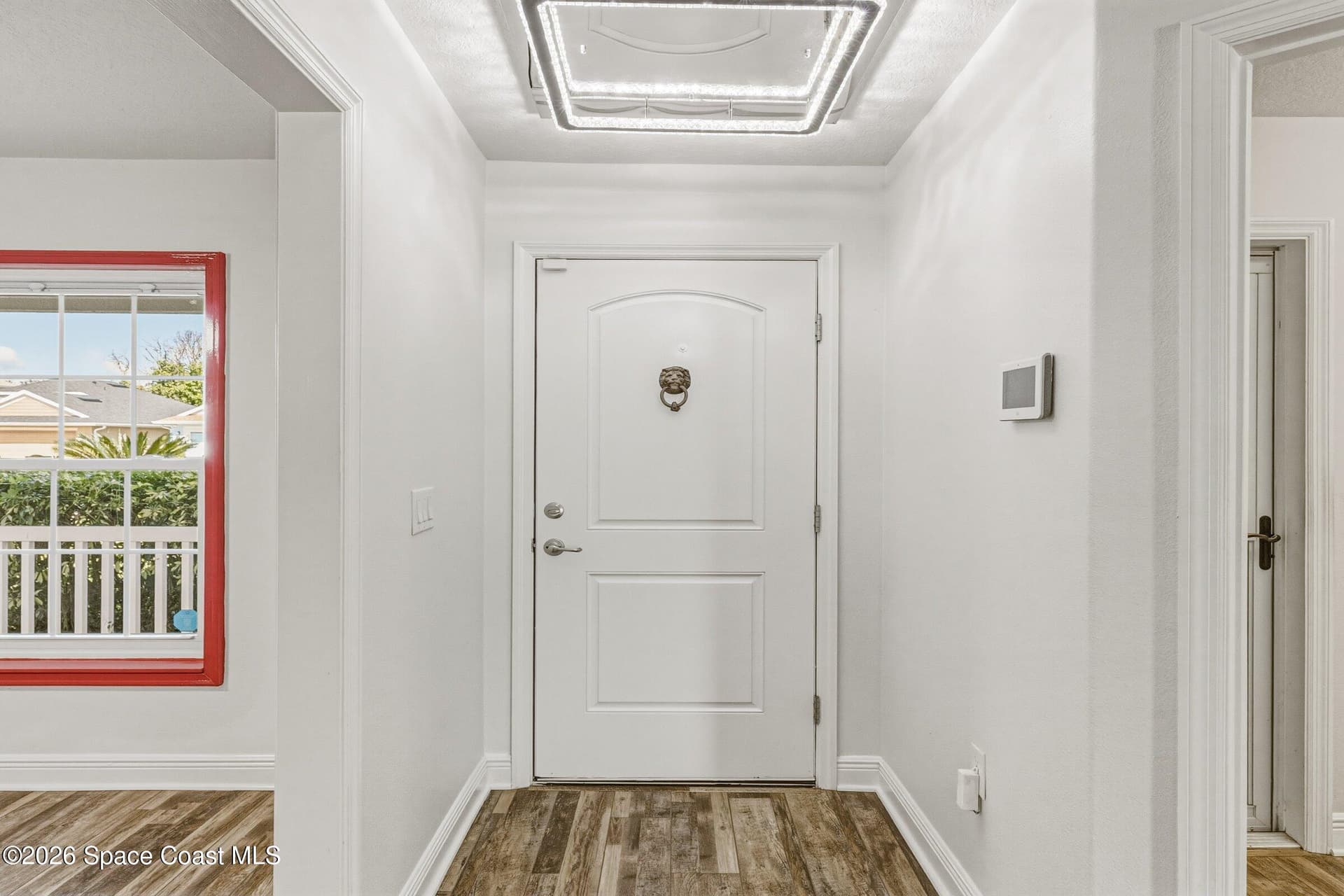 1487 Alaqua Way photo 5