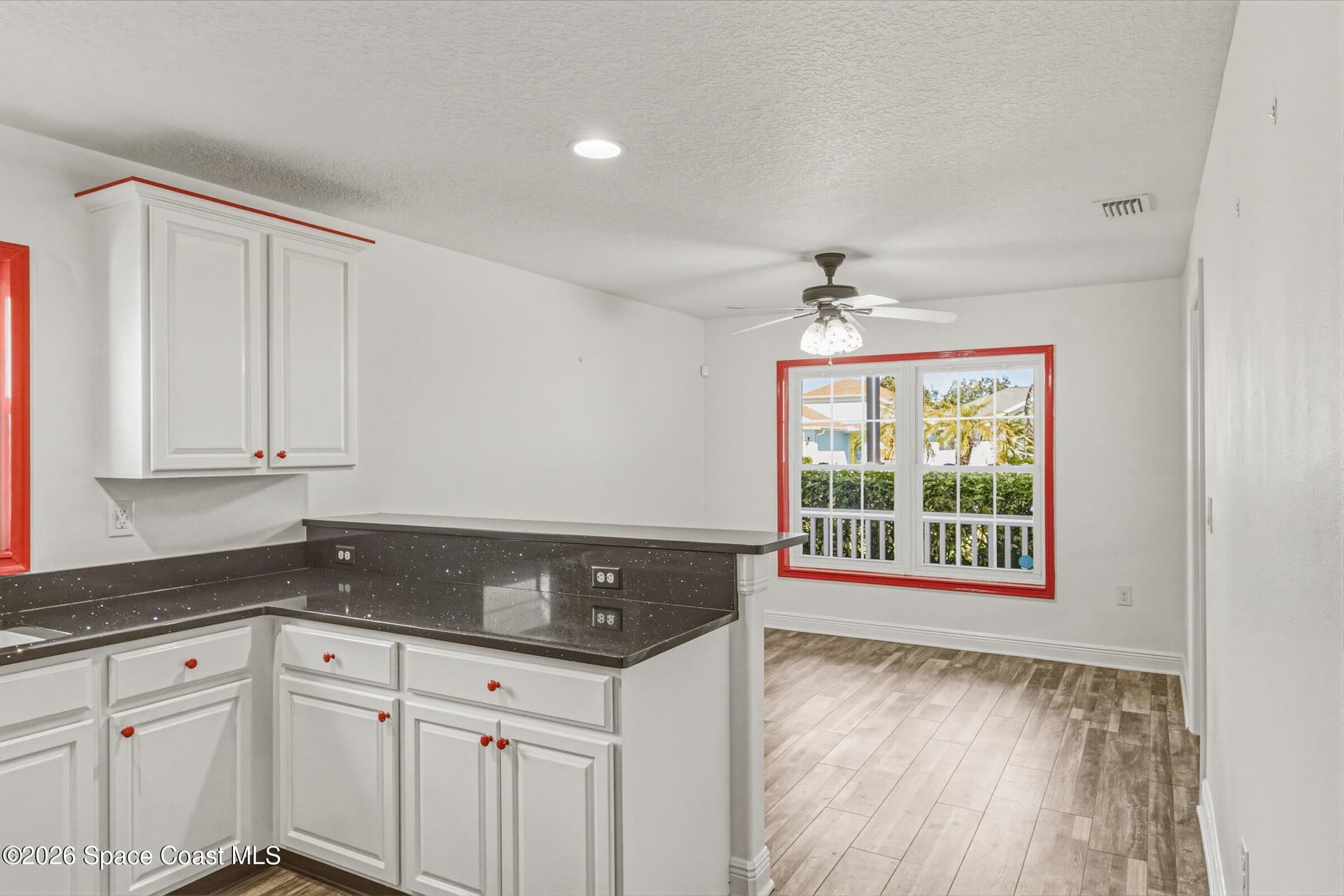 1487 Alaqua Way photo 12