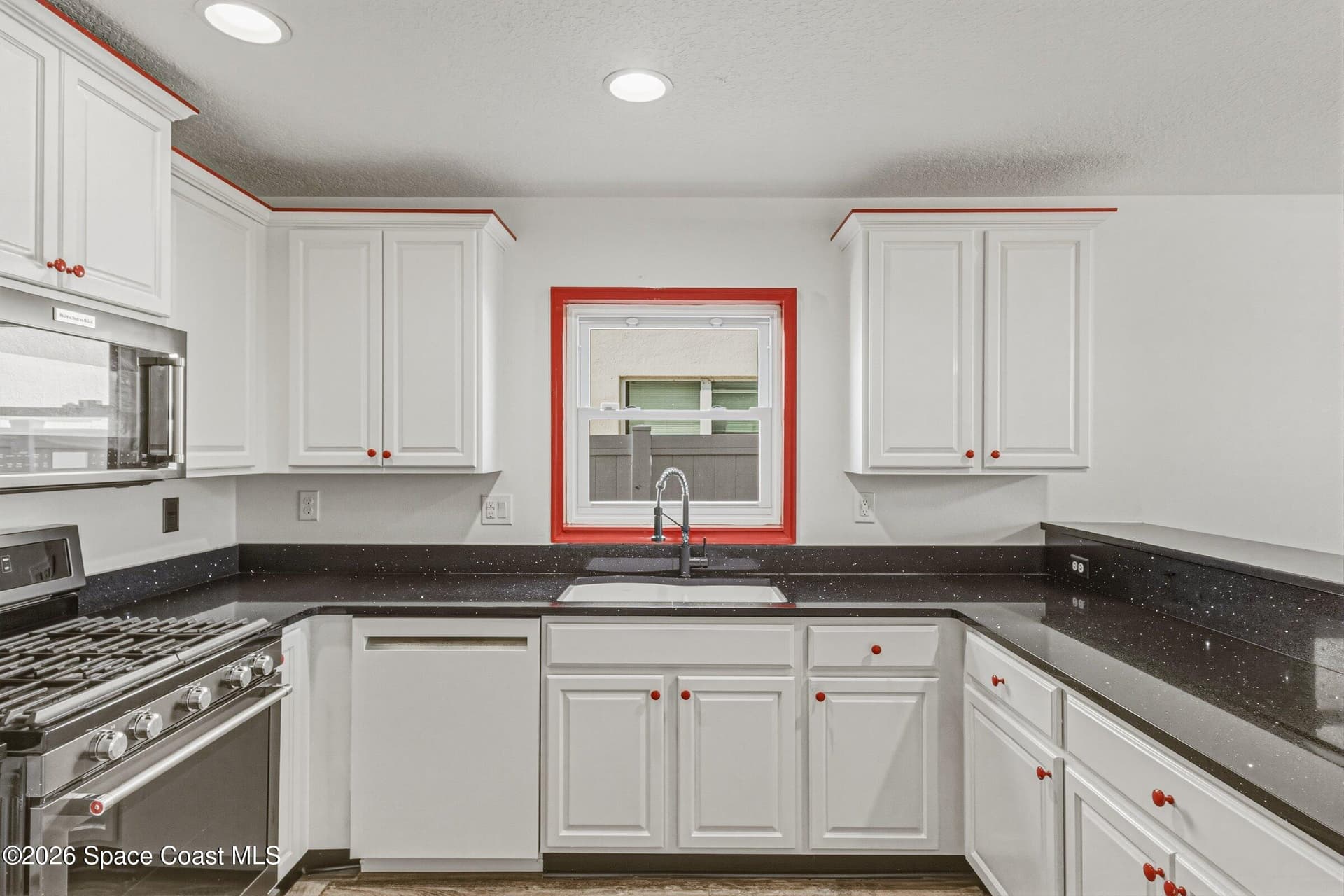 1487 Alaqua Way photo 10