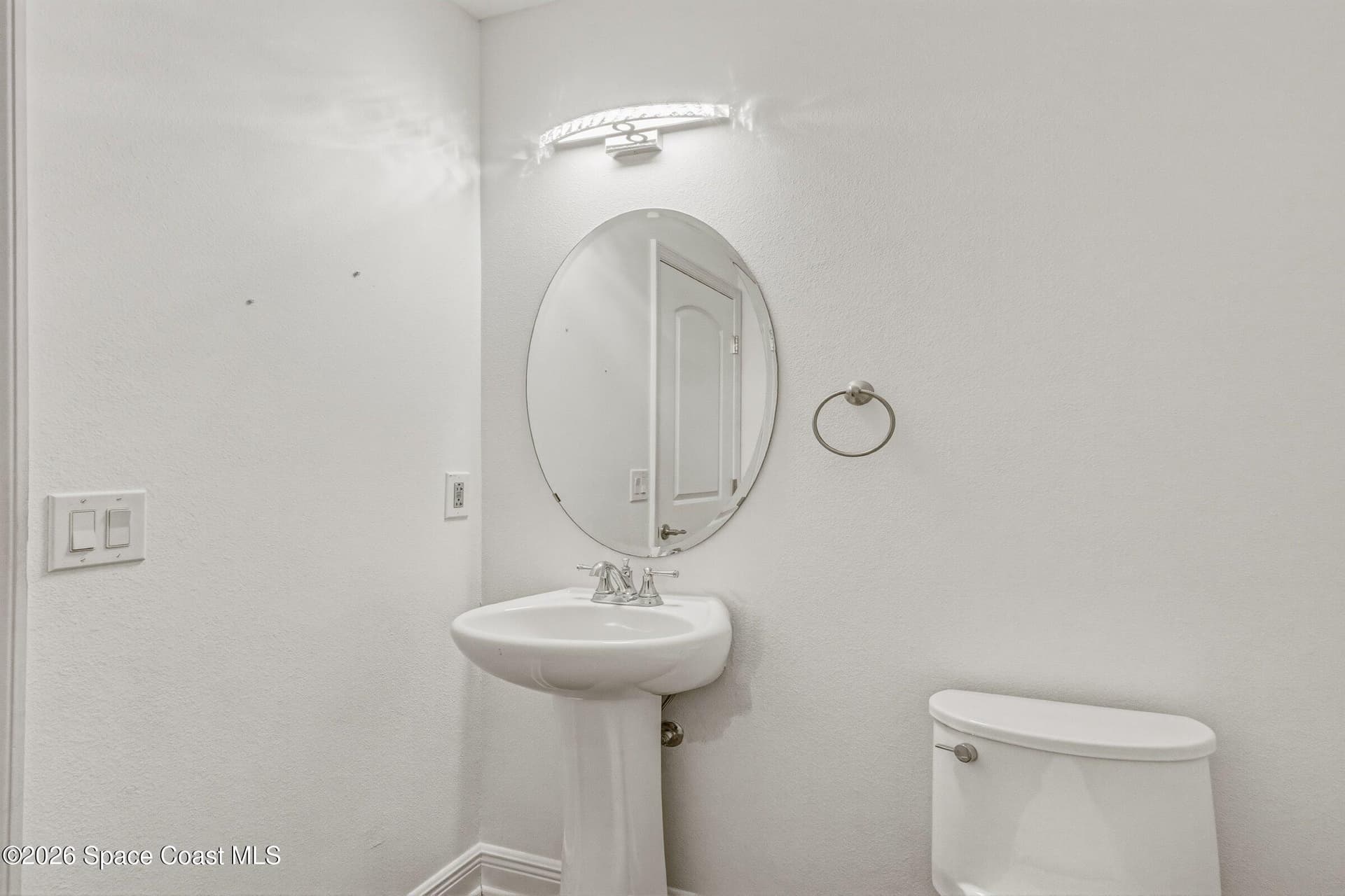1487 Alaqua Way photo 8