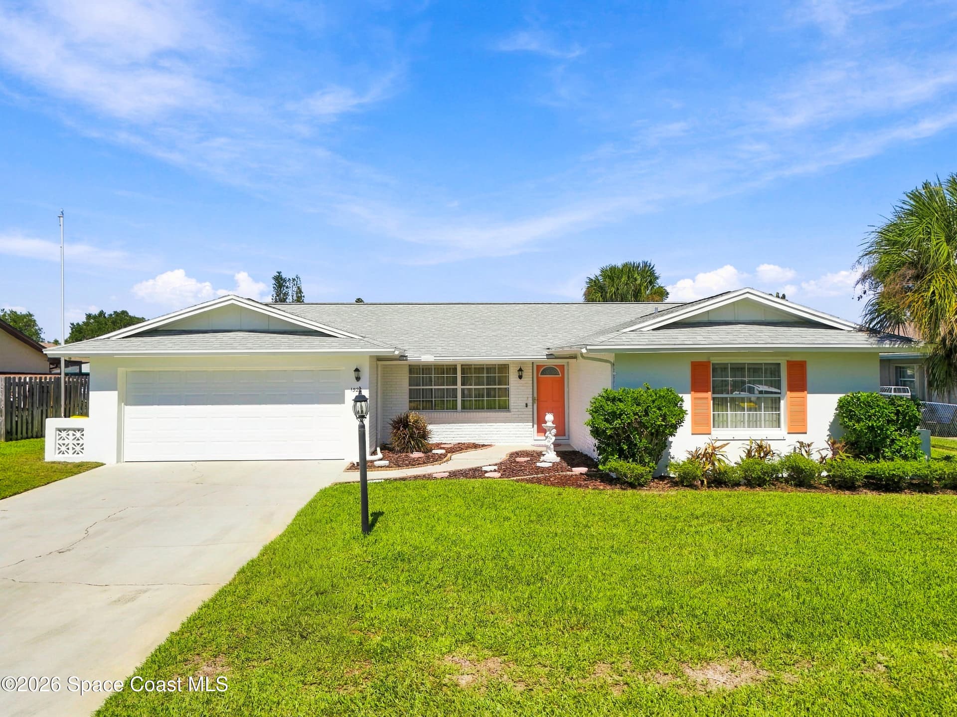 1520 Bella Casa Court photo 2