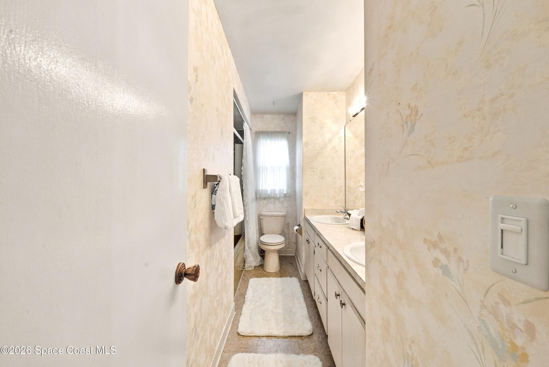 1520 Bella Casa Court photo 17