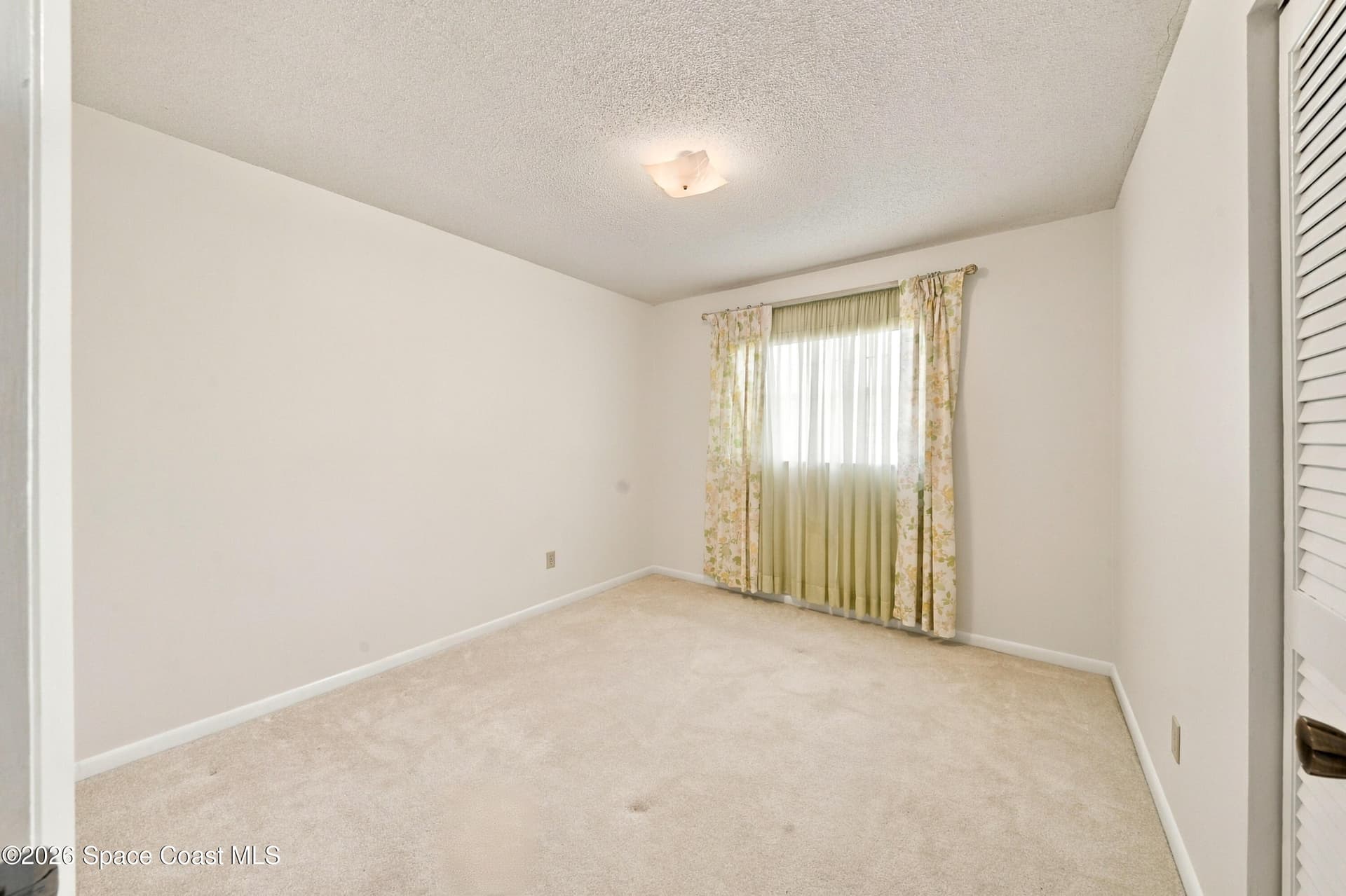1520 Bella Casa Court photo 22