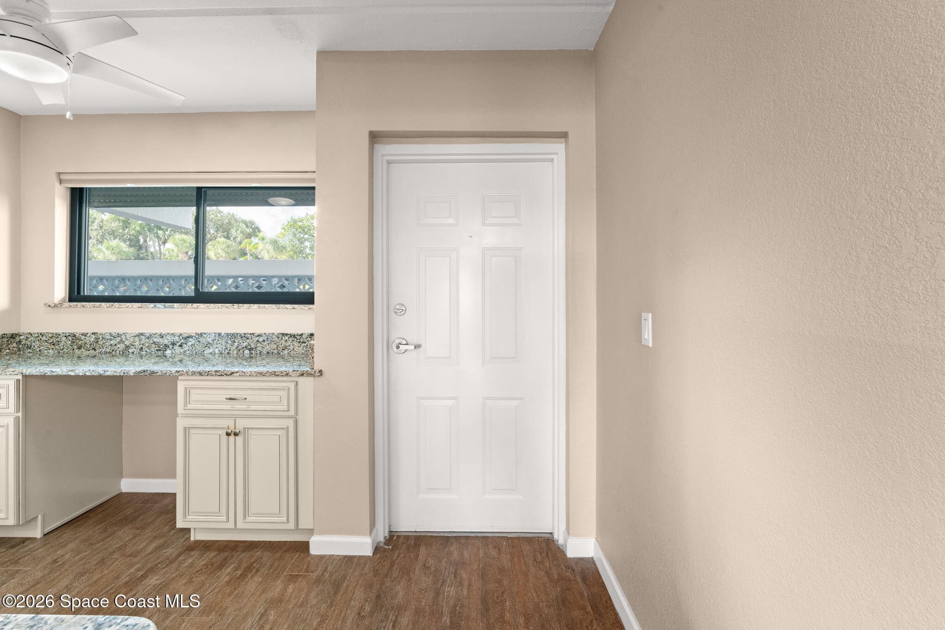 3901 Dixie Highway NE 102 photo 8