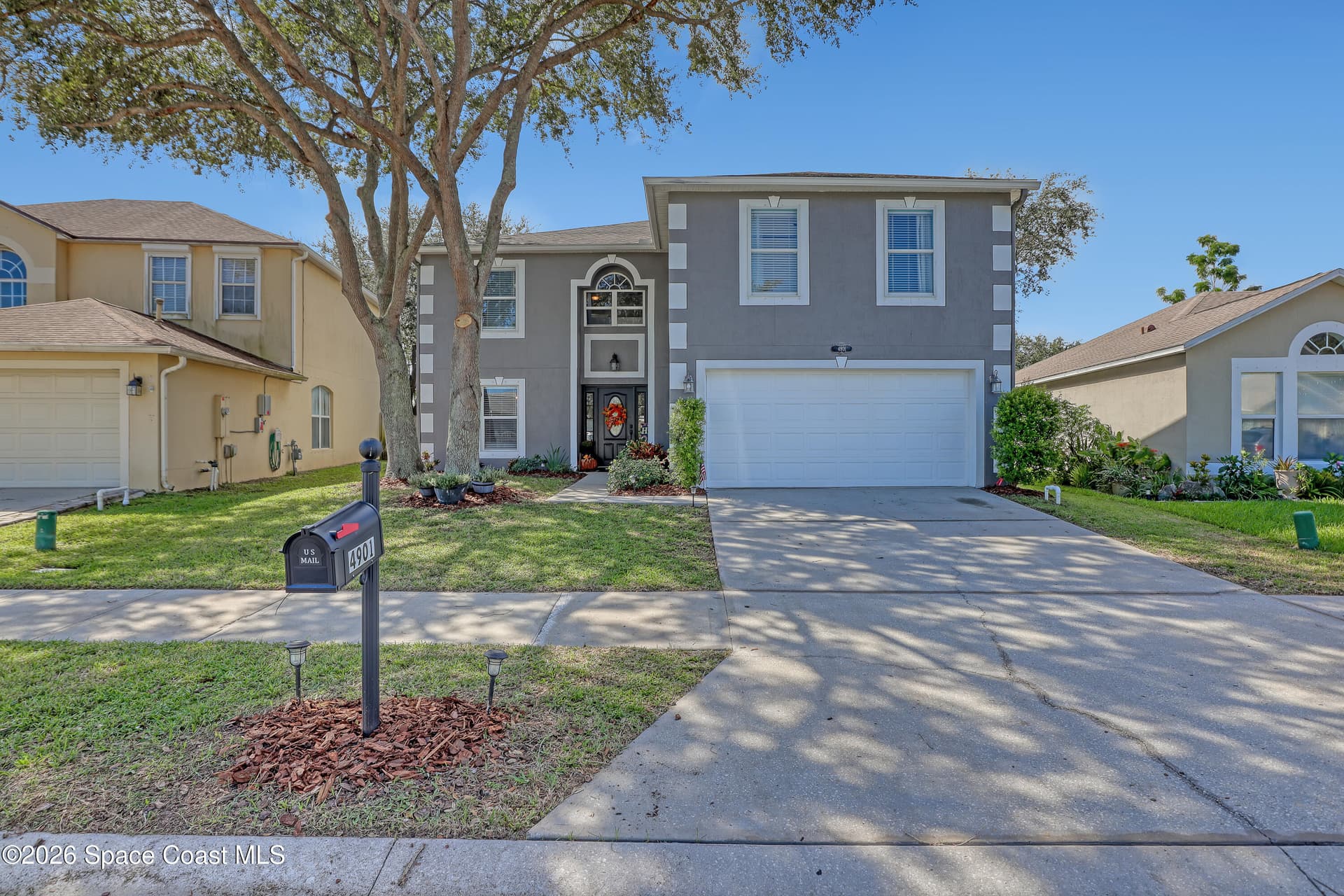 4901 Spinet Drive photo 1