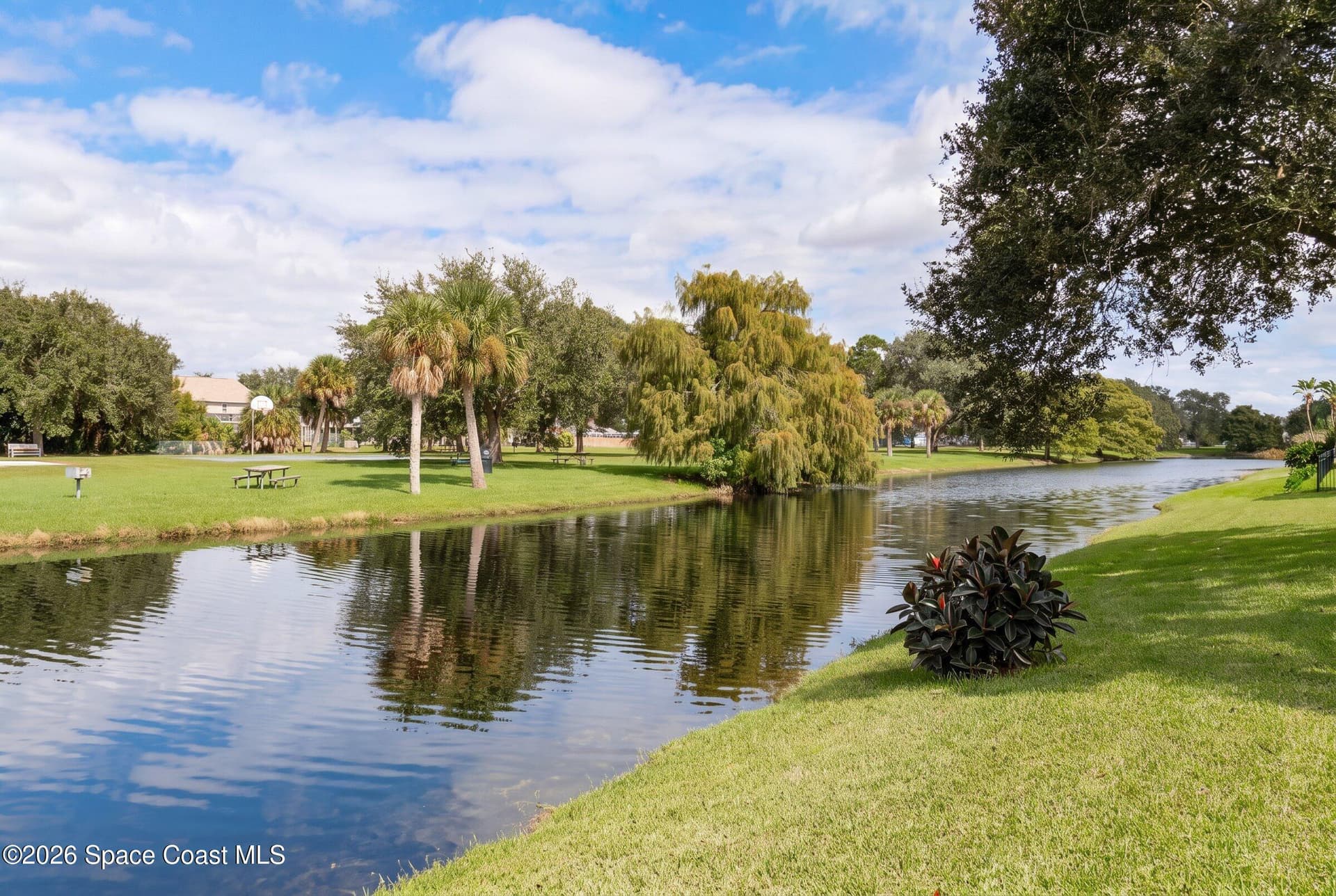 1079 Egret Lake Way photo 7