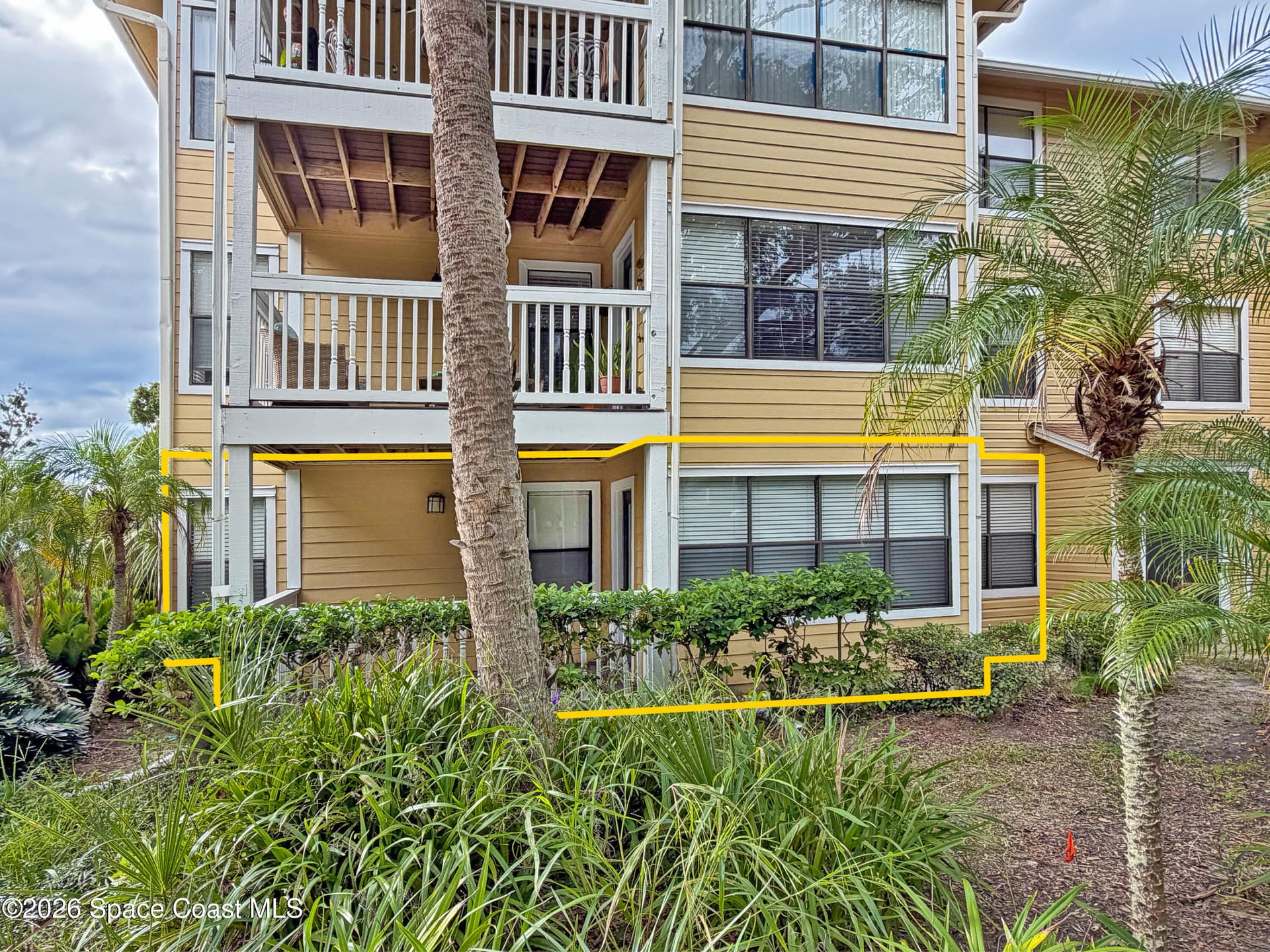 225 S Tropical Trail 302 photo 1