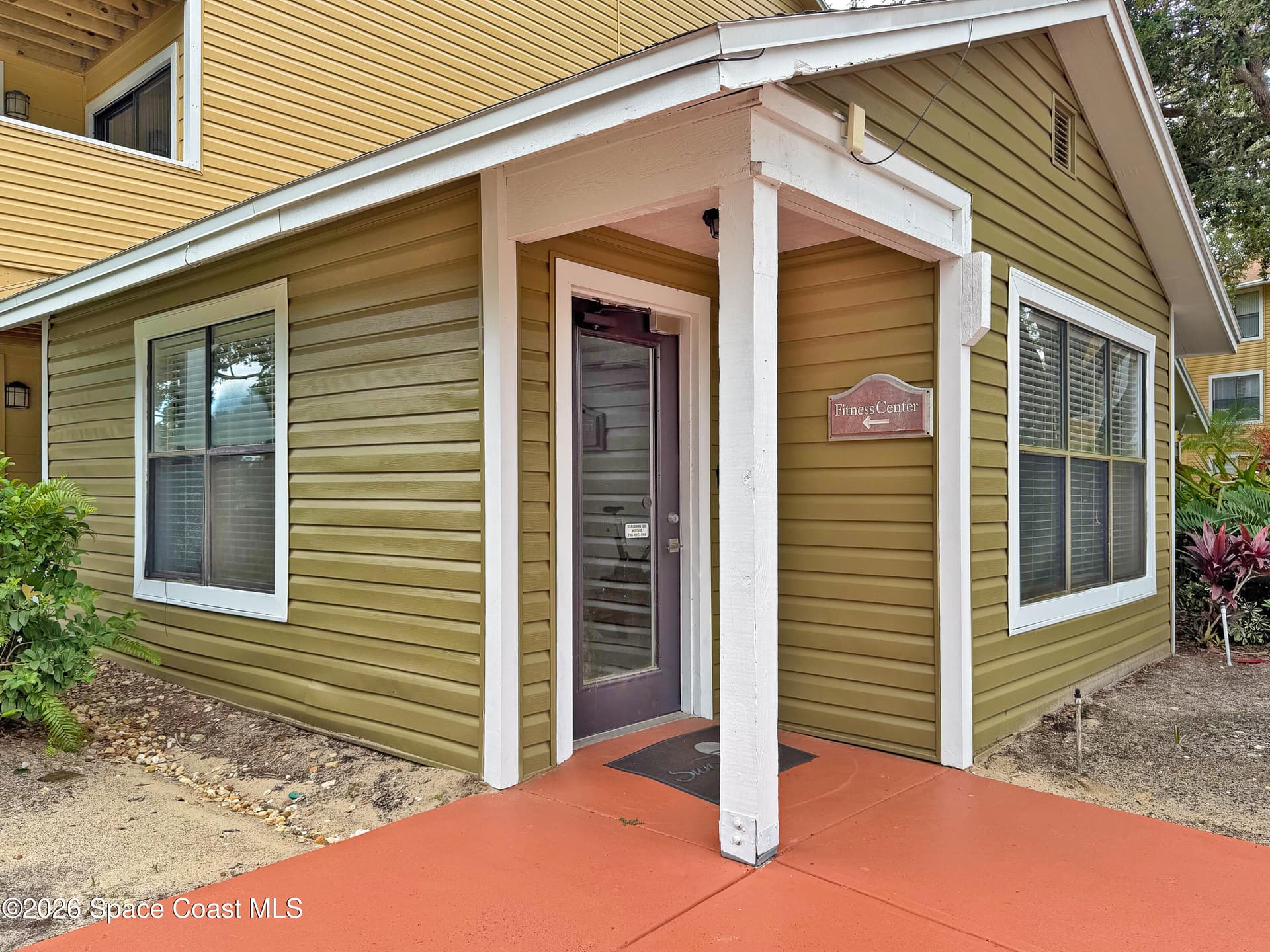 225 S Tropical Trail 302 photo 6