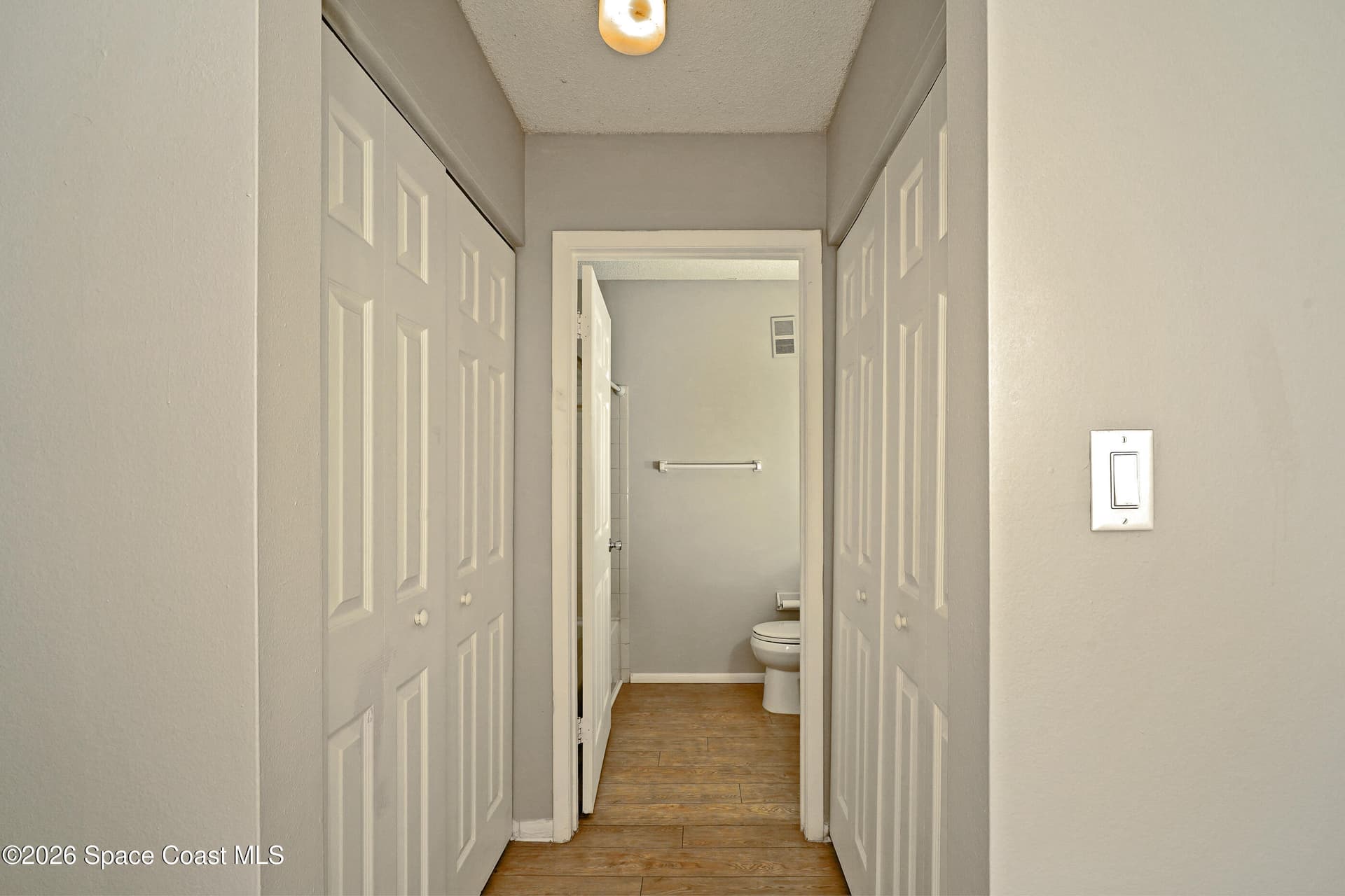 225 S Tropical Trail 302 photo 9