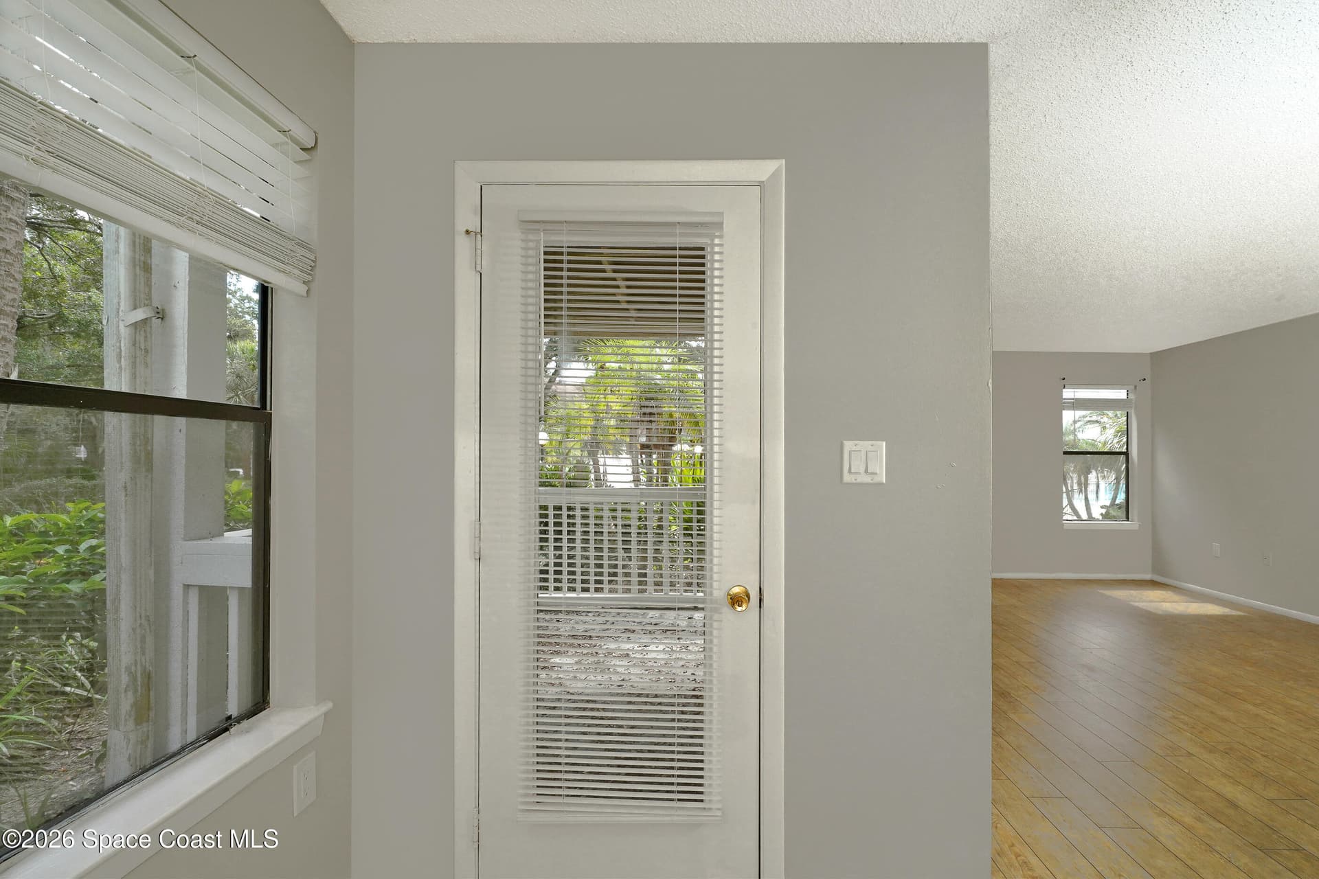 225 S Tropical Trail 302 photo 16