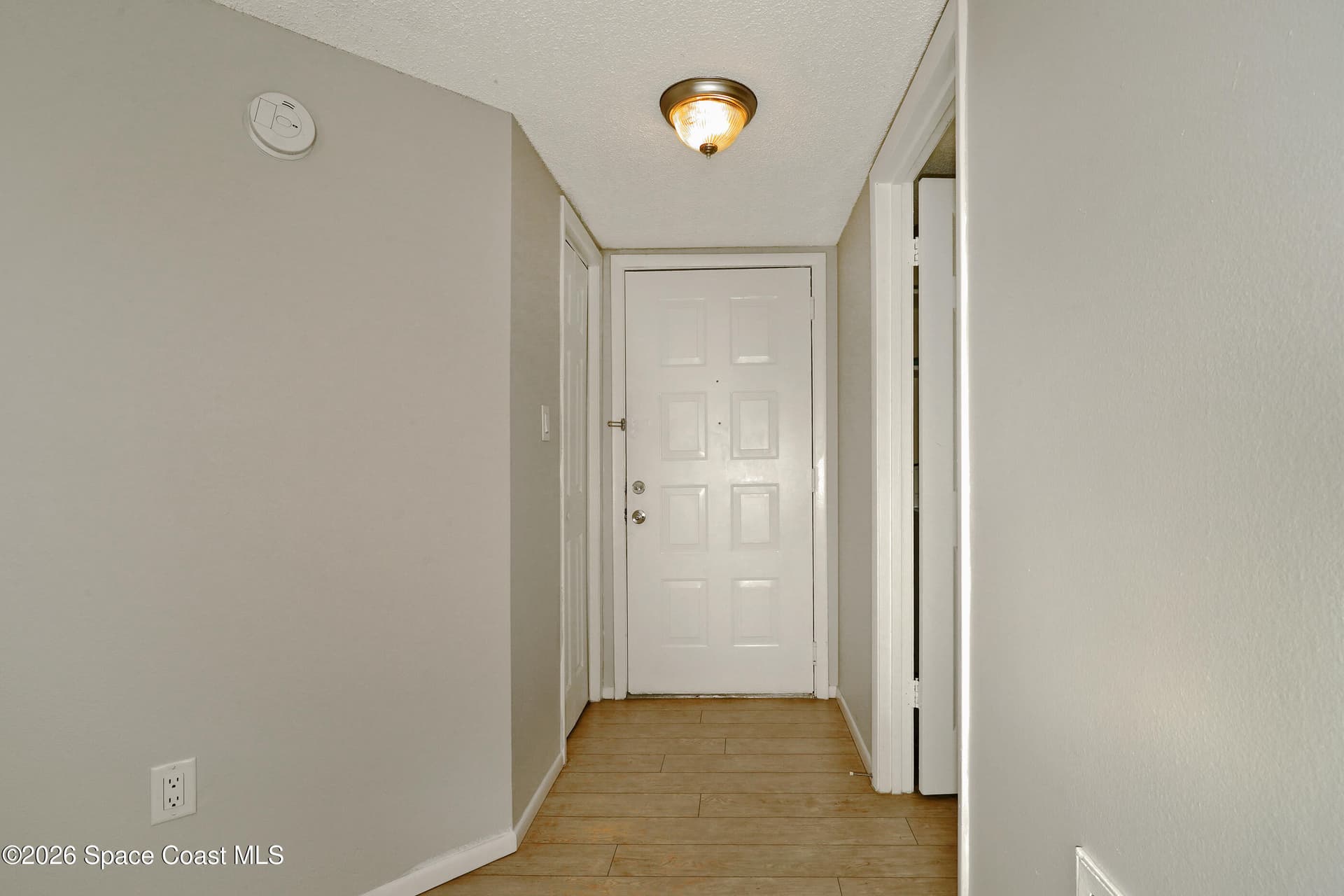 225 S Tropical Trail 302 photo 24
