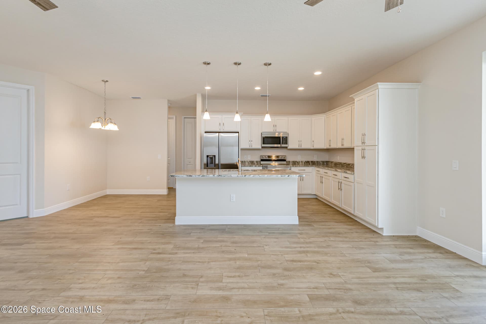 751 S Fischer Circle photo 4
