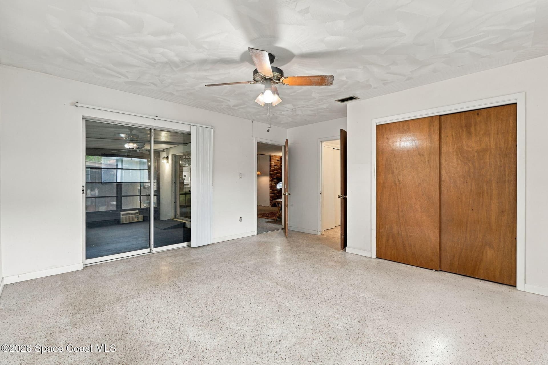 578 Orange Grove Avenue photo 4