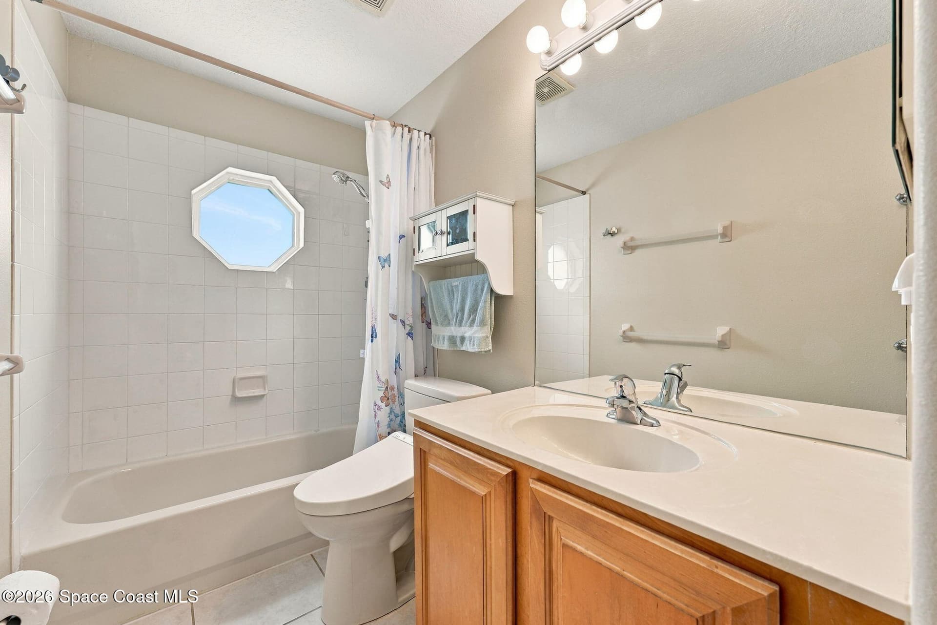 1493 Stafford Avenue photo 20