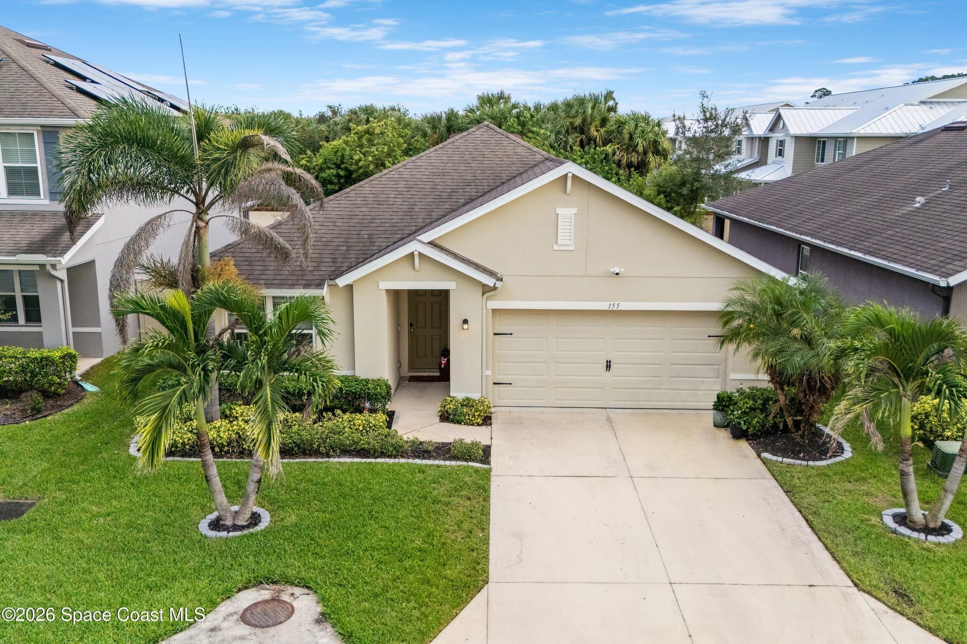 155 Sutherland Drive SW photo 3