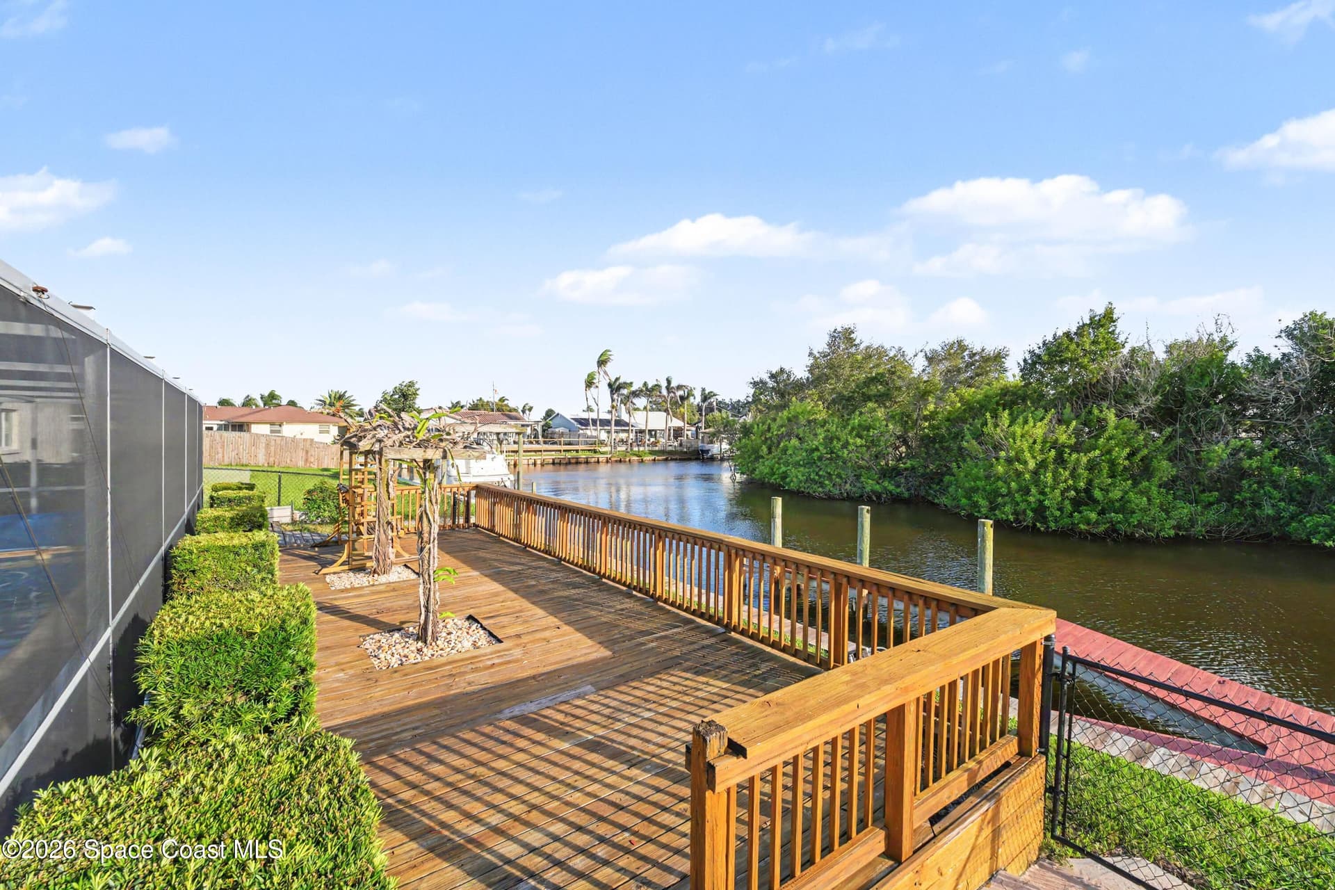 75 Artemis Boulevard 3