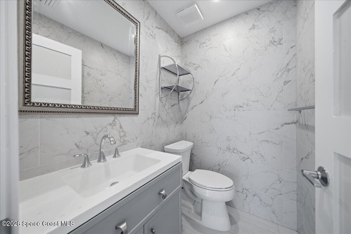 415 Island Drive photo 15