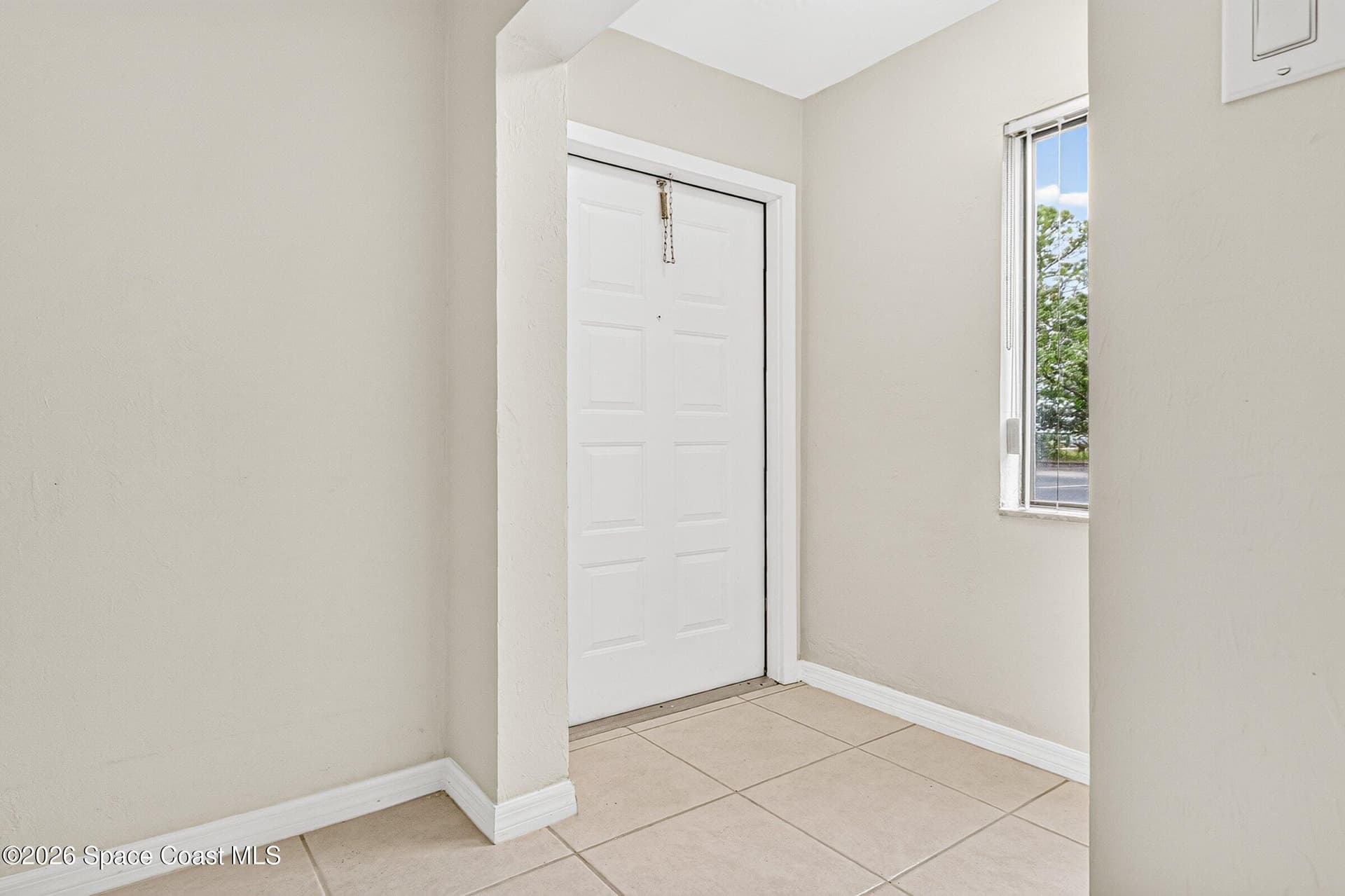 7821 Maplewood Drive 402 photo 8