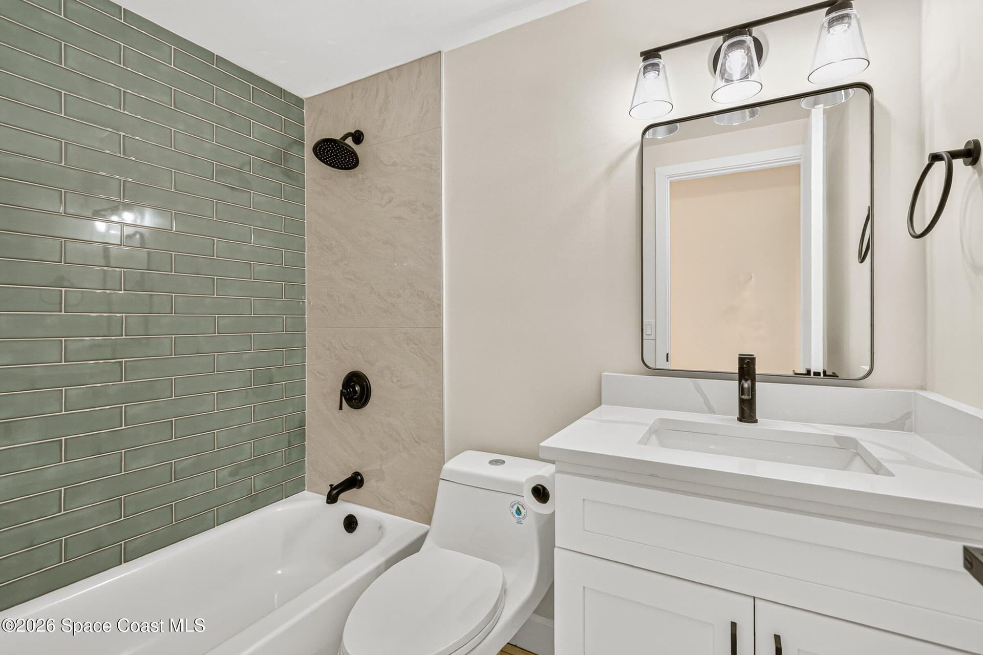 7821 Maplewood Drive 402 photo 23