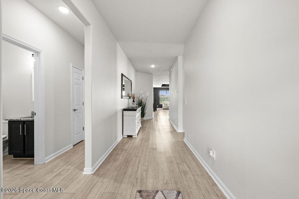 947 Corbin Circle SW photo 7