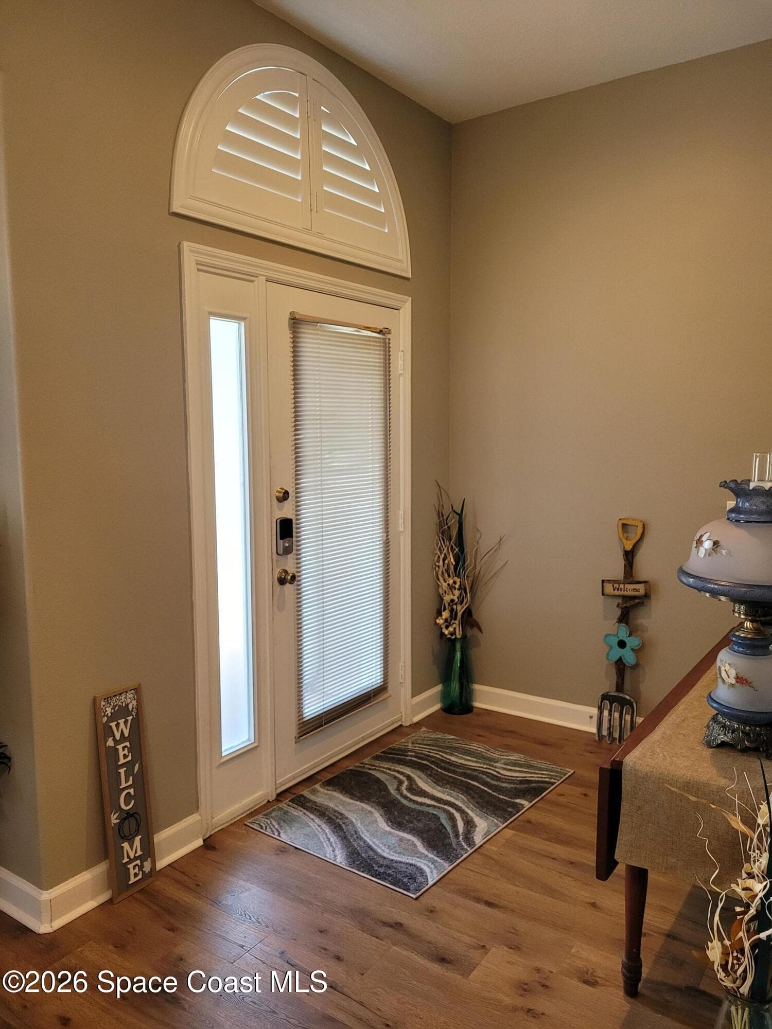 800 Sunset Lakes Drive photo 3