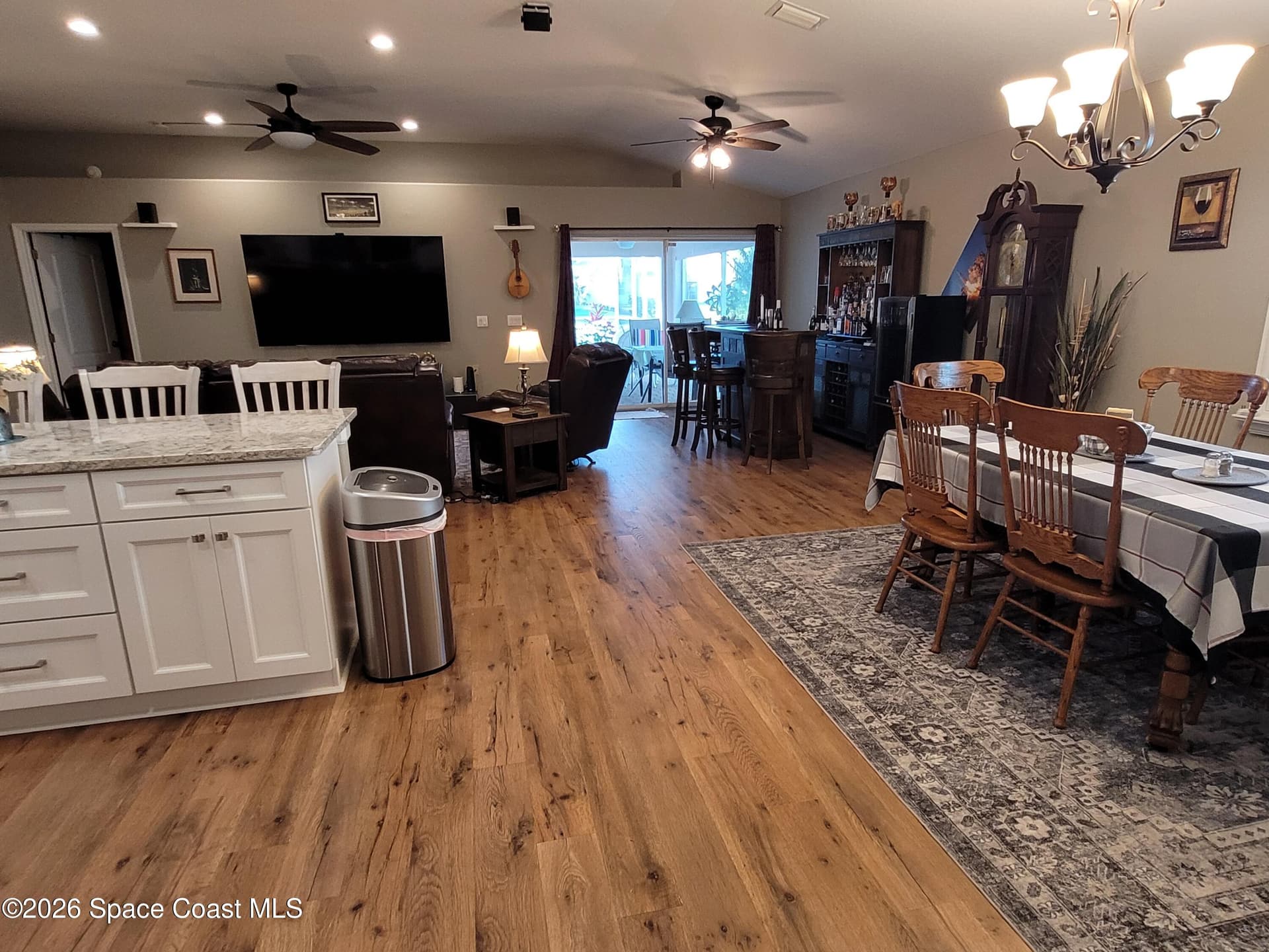 800 Sunset Lakes Drive photo 13