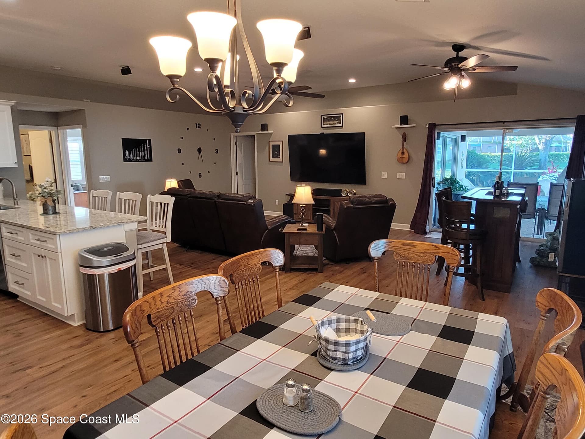 800 Sunset Lakes Drive photo 20