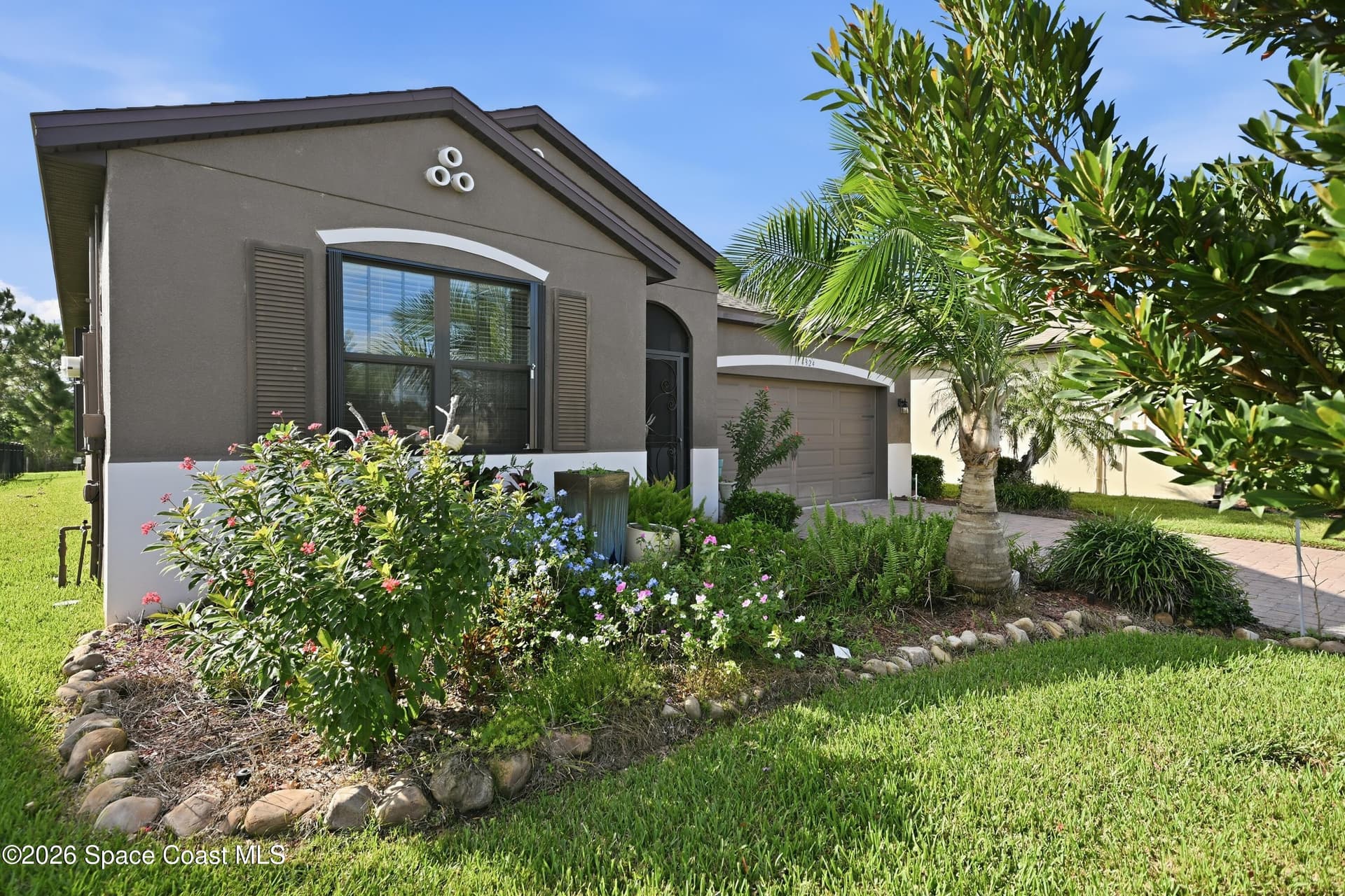 4324 Caladium Circle photo 6
