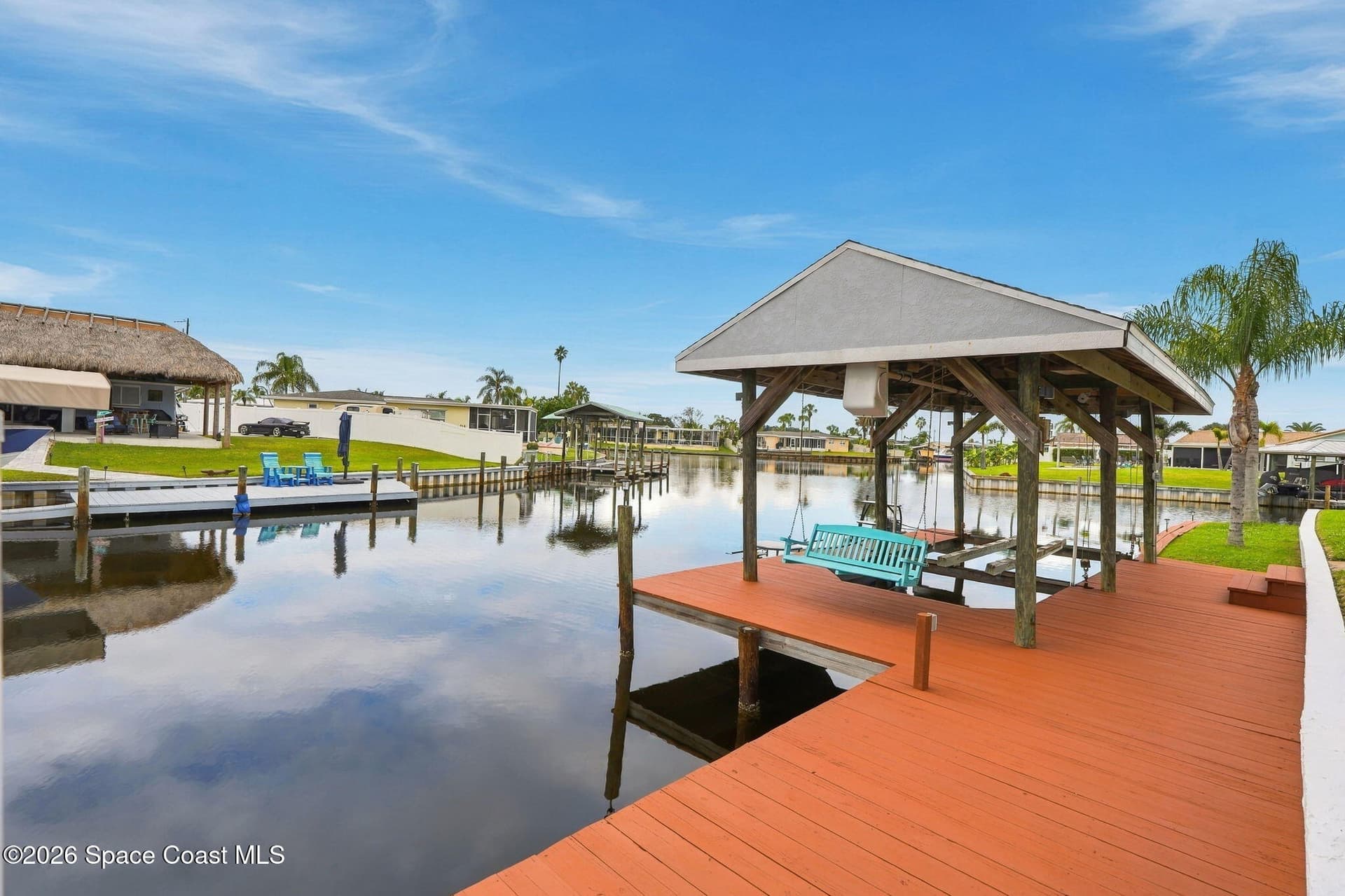 1585 Sykes Creek Drive photo 19