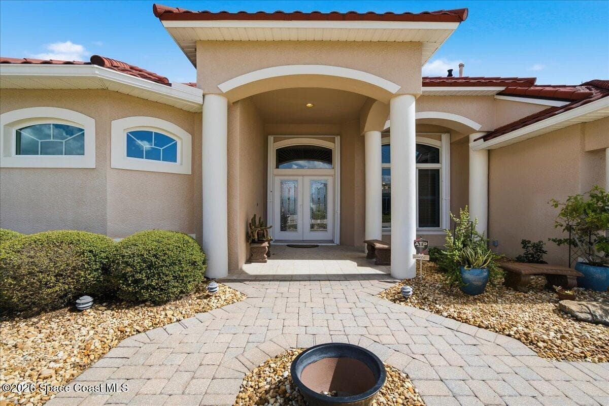 4334 Collingtree Drive photo 9