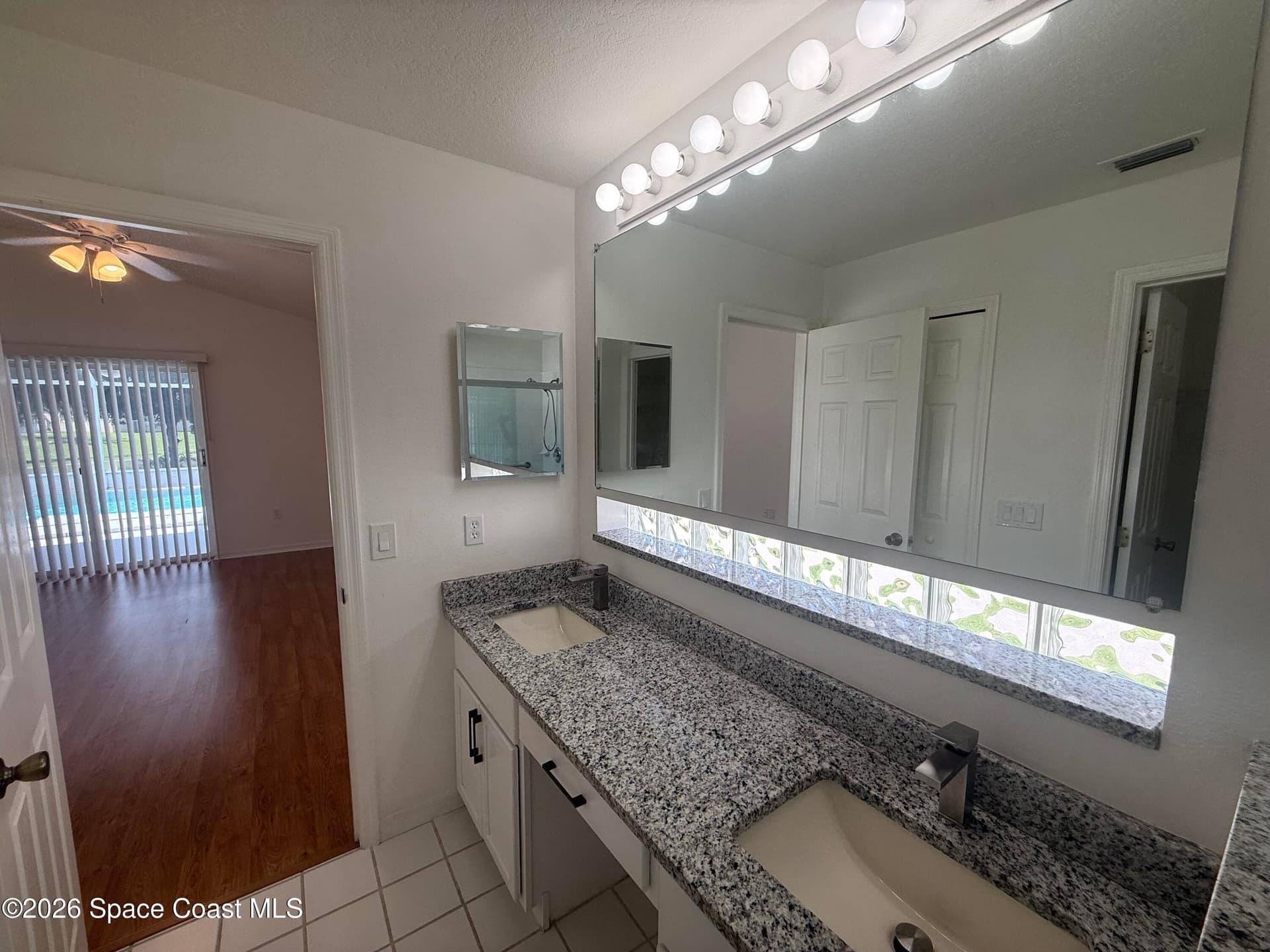 4850 Erin Lane photo 11