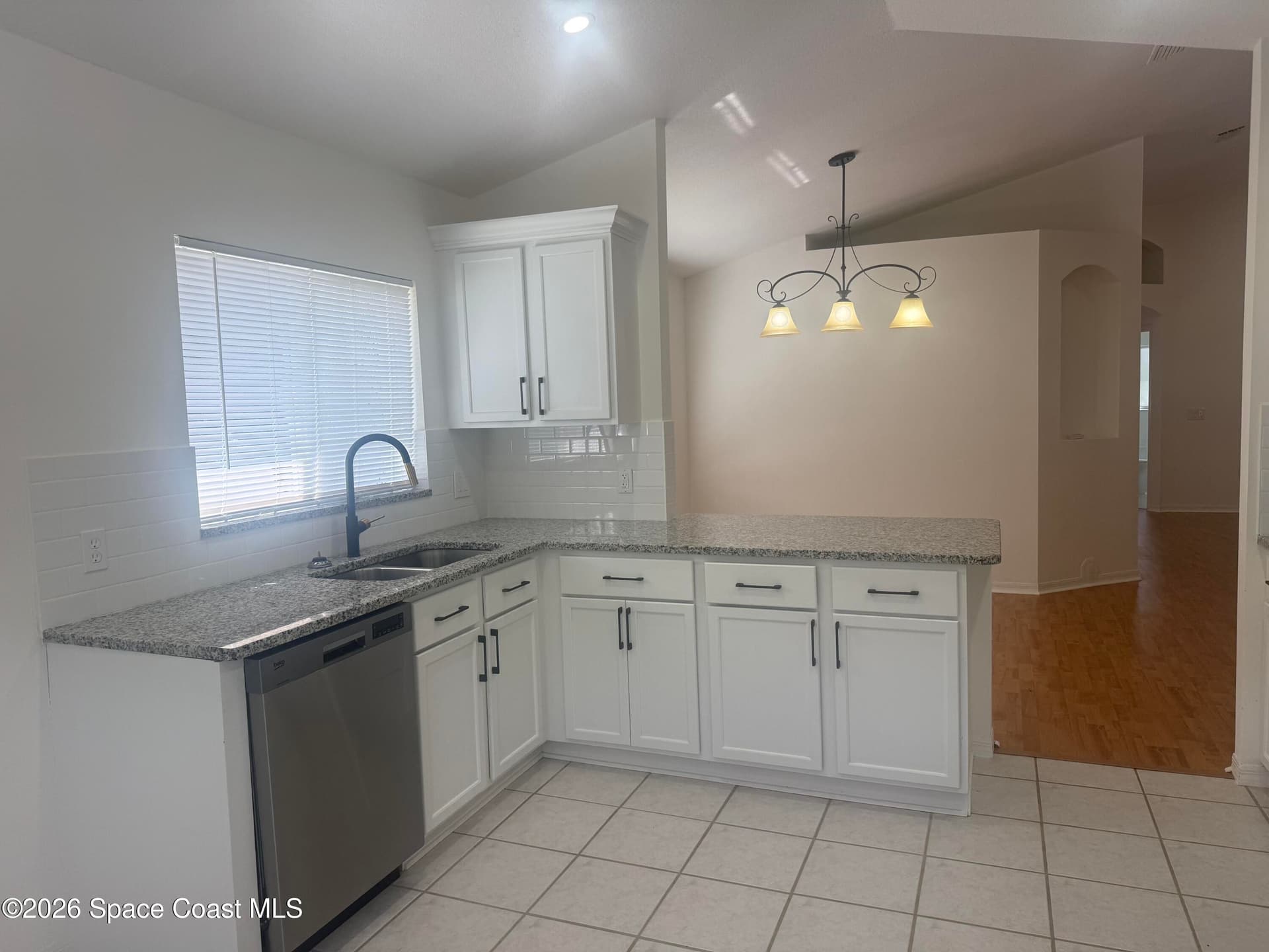 4850 Erin Lane photo 5