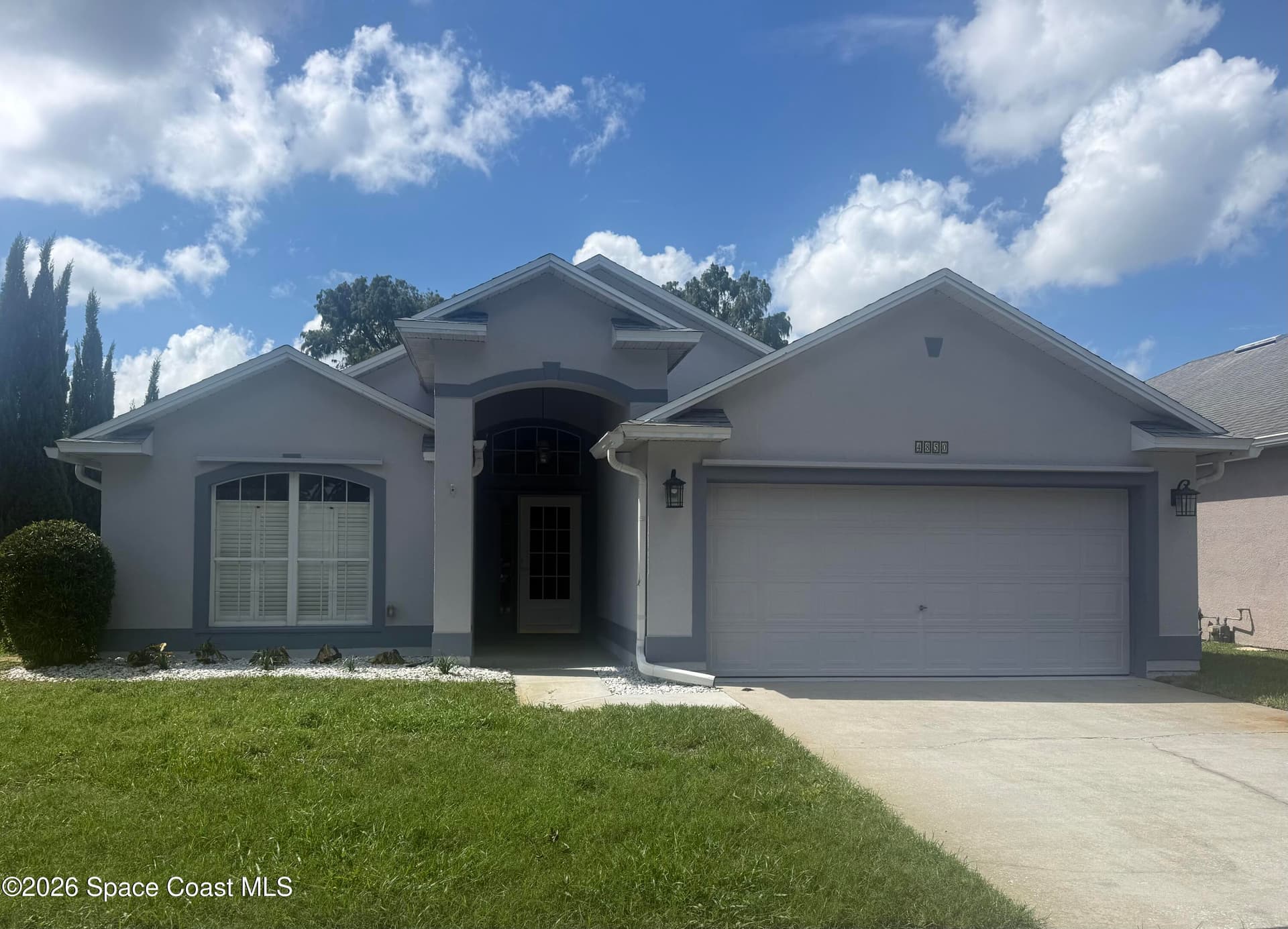 4850 Erin Lane photo 1