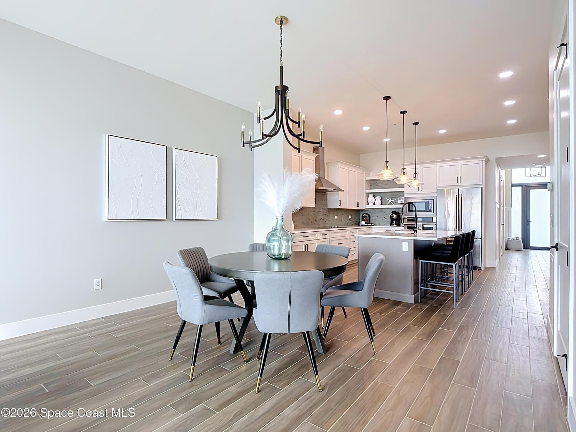 205 Strand Drive 304 photo 16