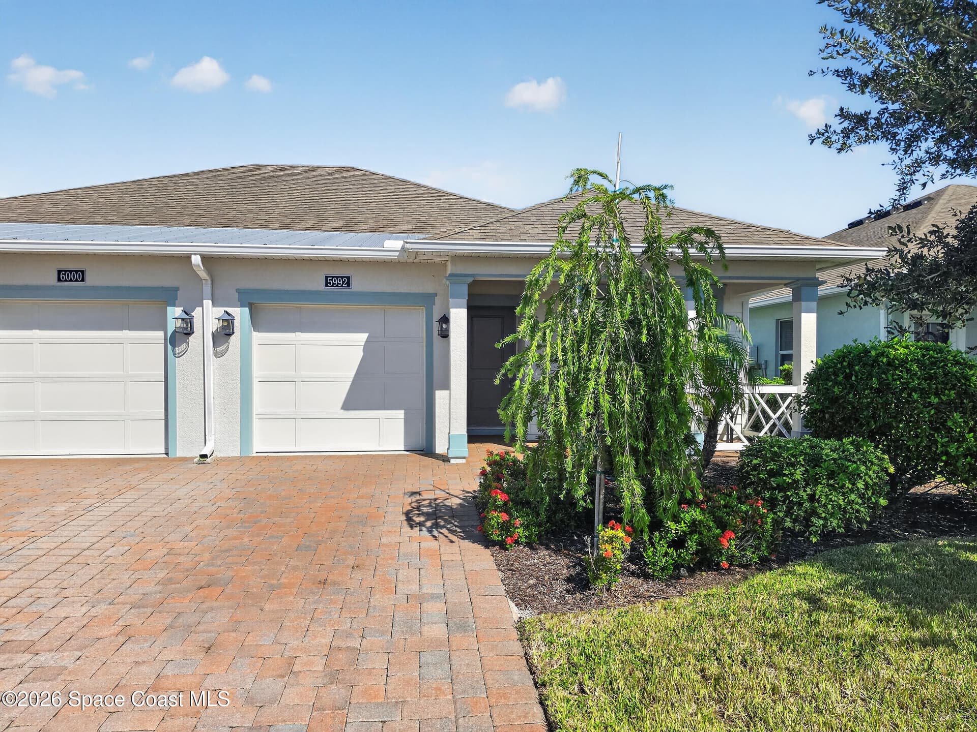5992 Spicewood Lane photo 3
