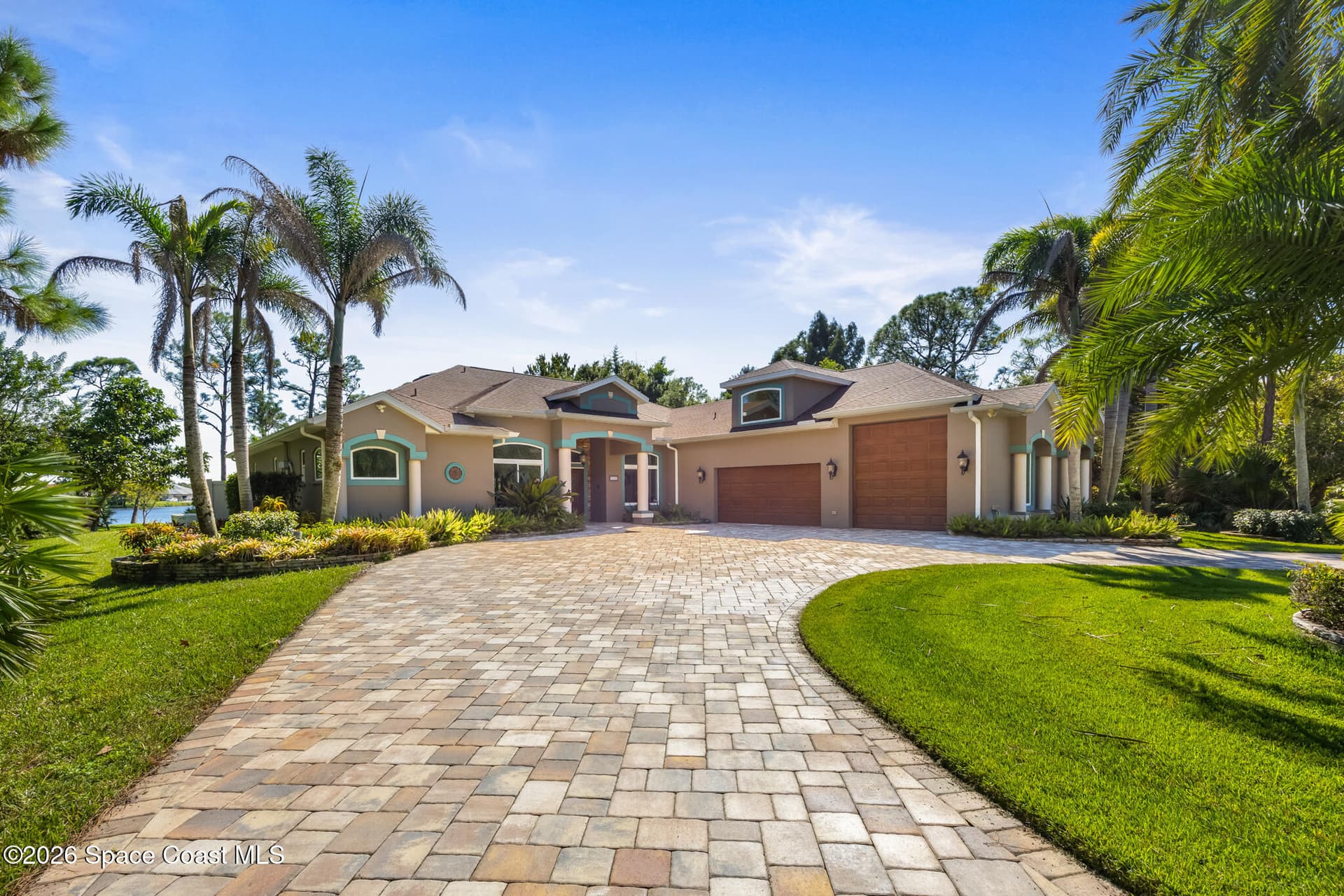 5648 Cypress Creek Drive photo 1