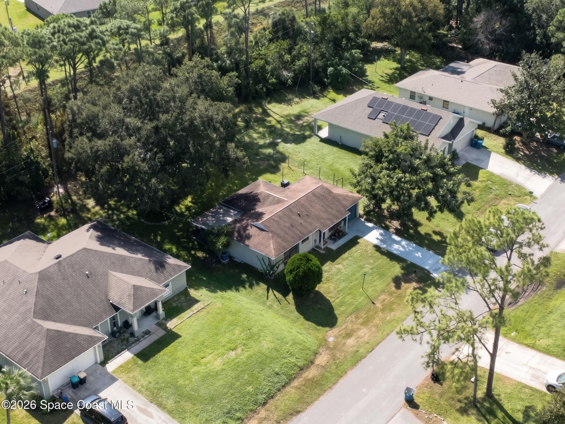 138 Bali Street SE photo 22