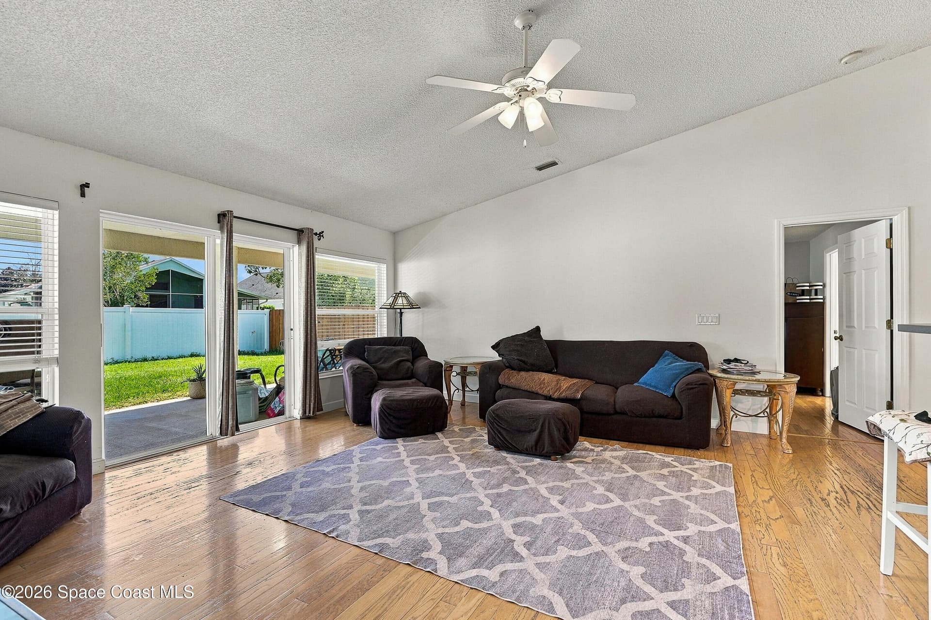 1165 Ida Way photo 5