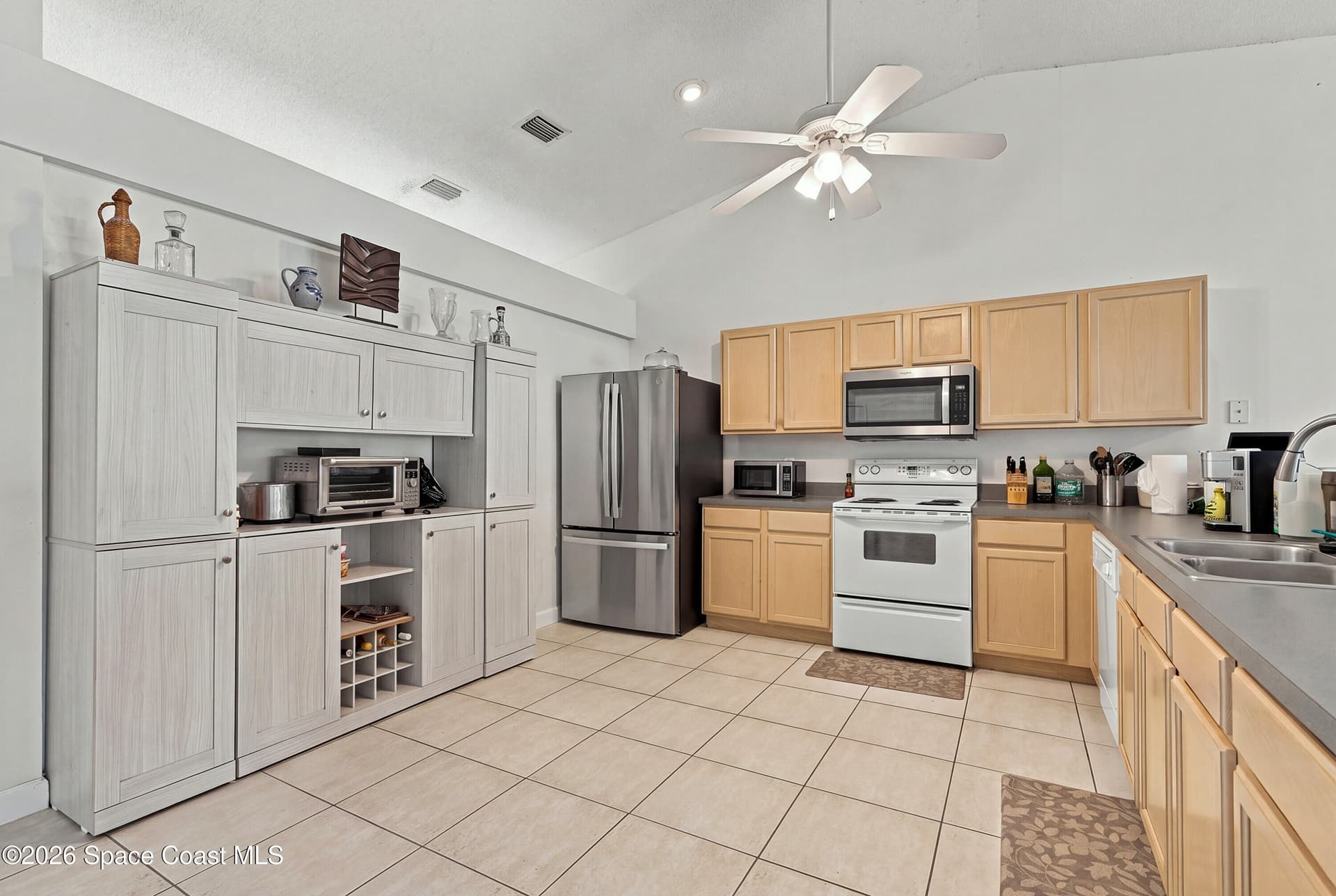 1165 Ida Way photo 8