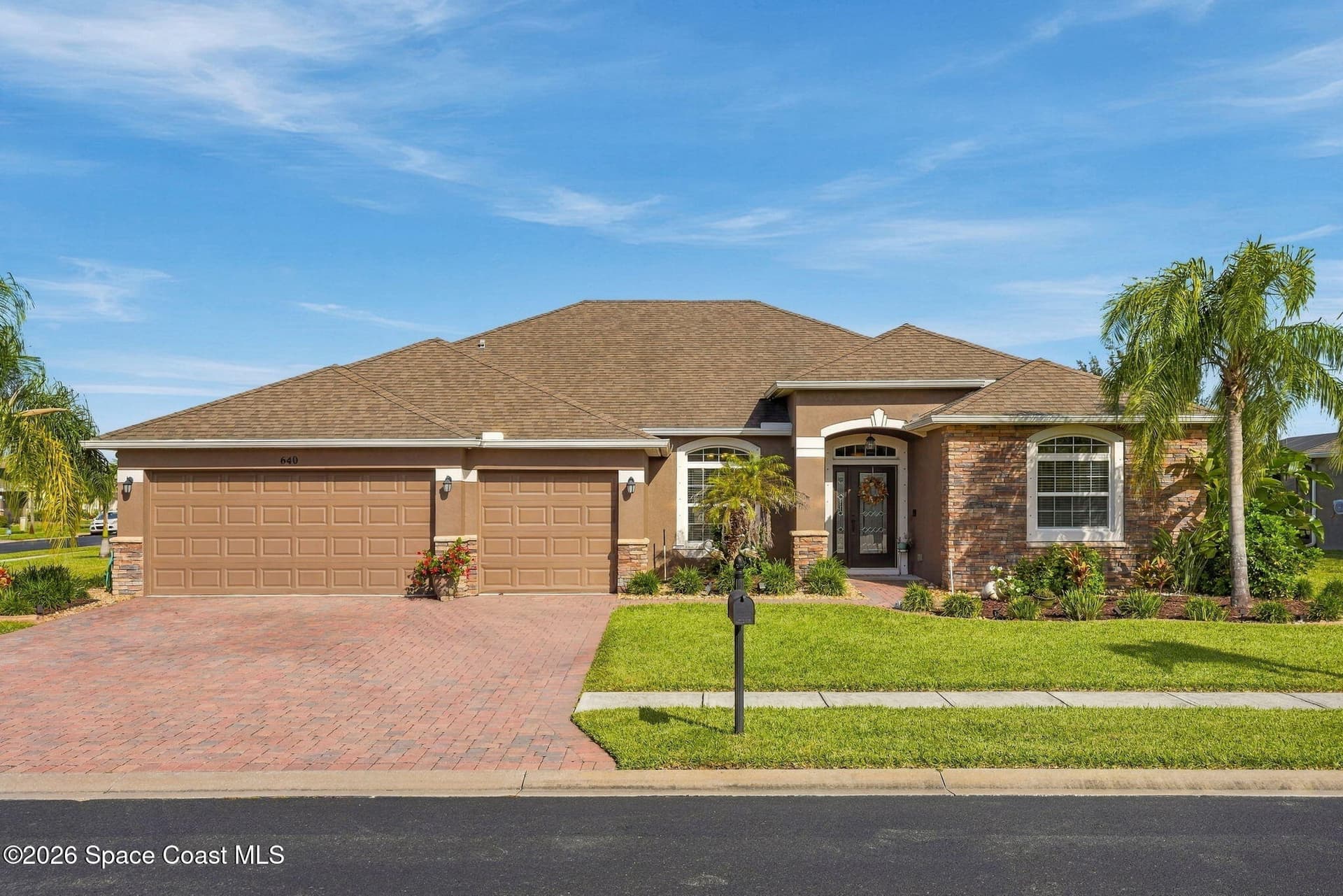 640 Flowerwood Drive photo 1