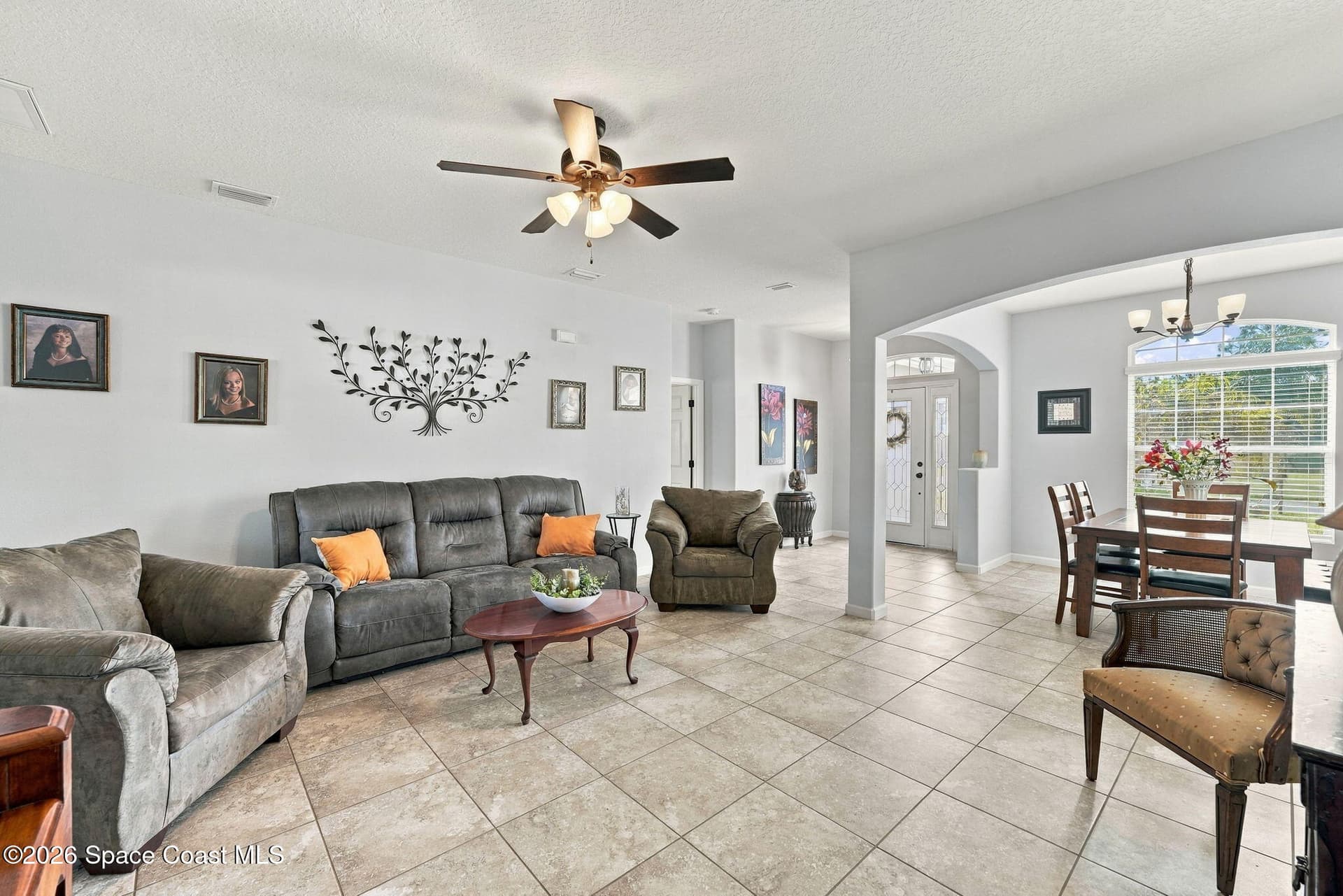 640 Flowerwood Drive photo 5